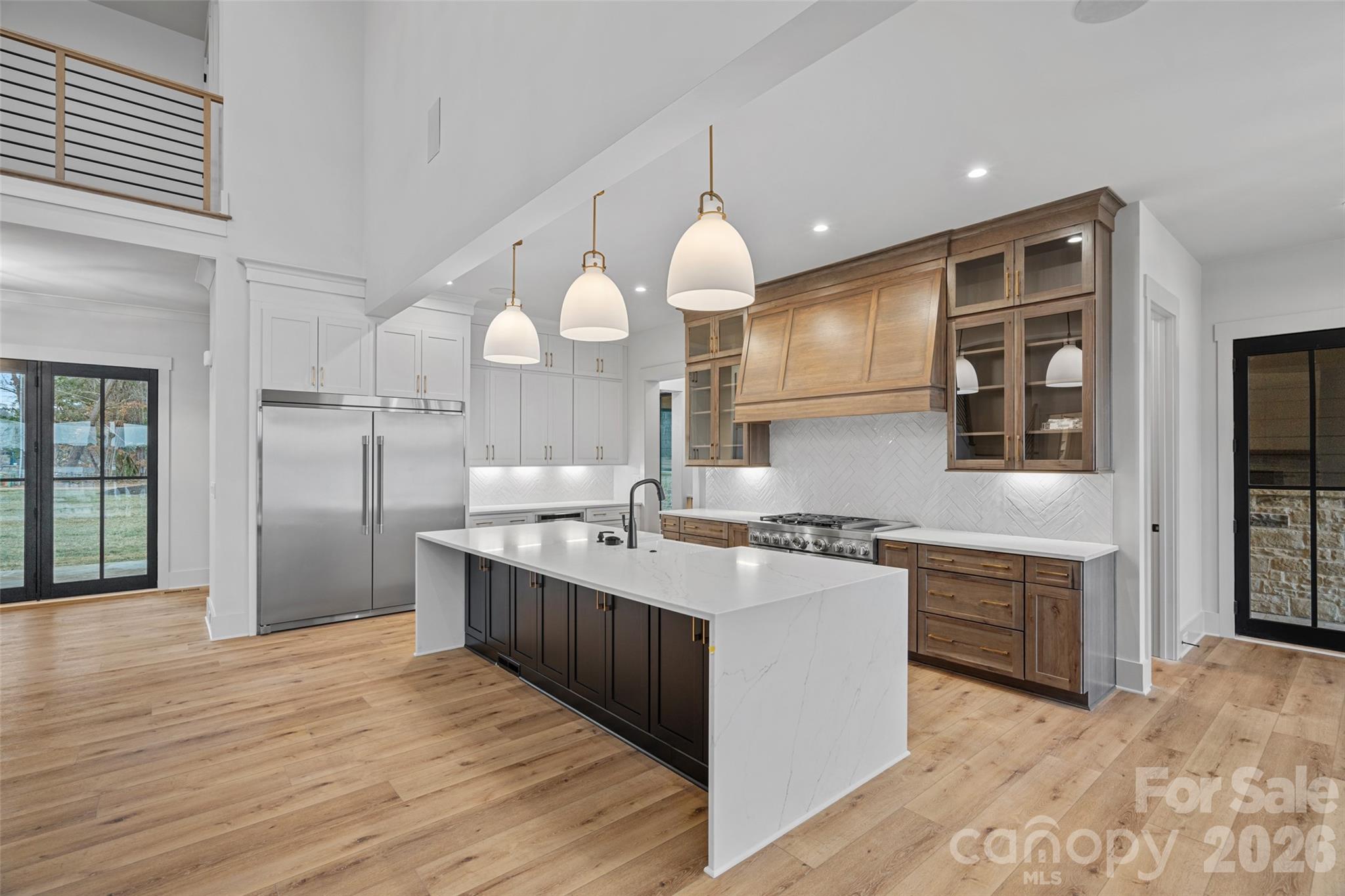 515 Kemp Road — Mooresville
