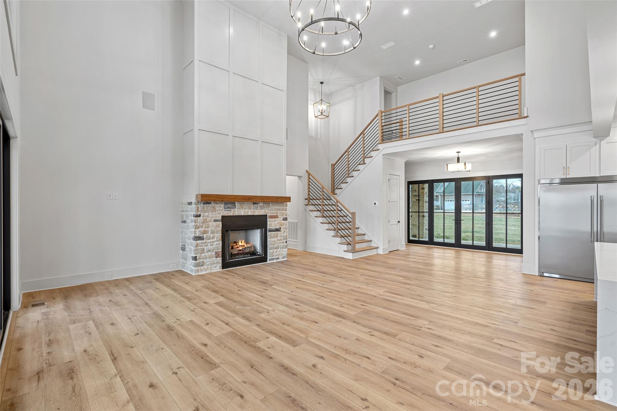 515 Kemp Road — Mooresville