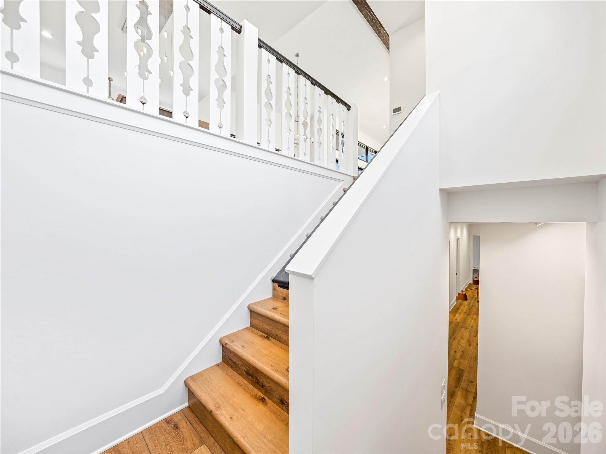 21 Evian Court — Asheville