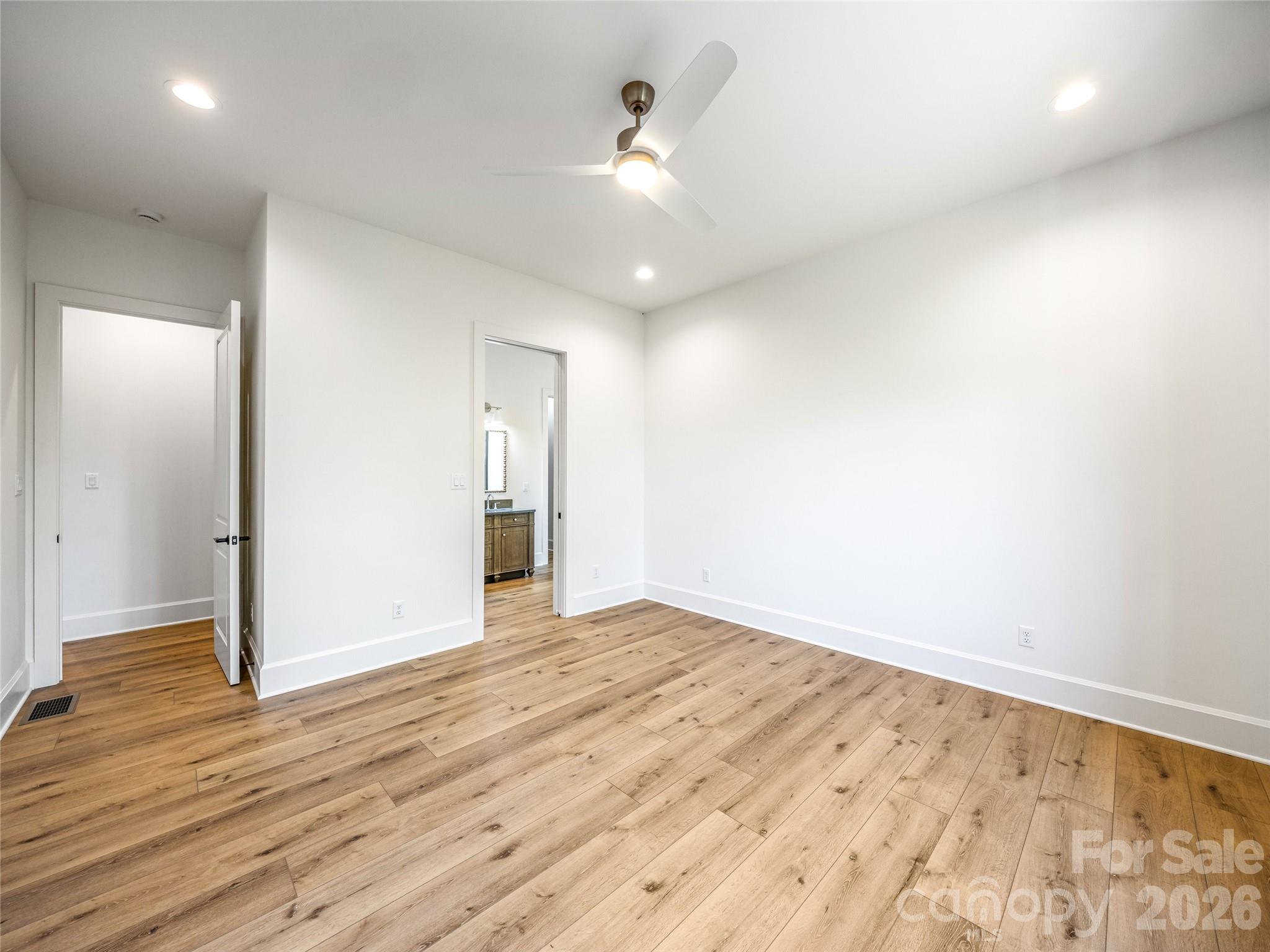 21 Evian Court — Asheville