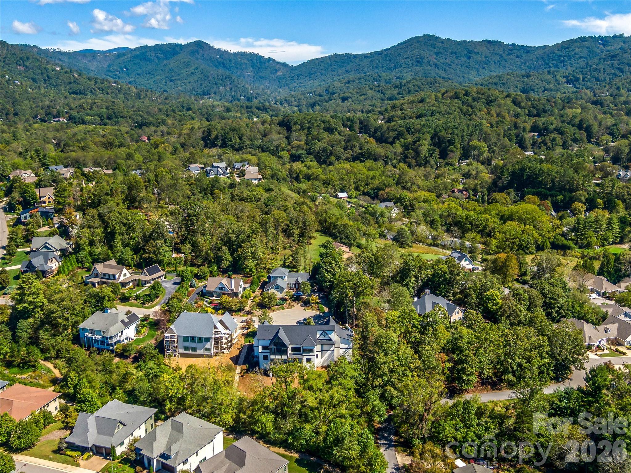 21 Evian Court — Asheville