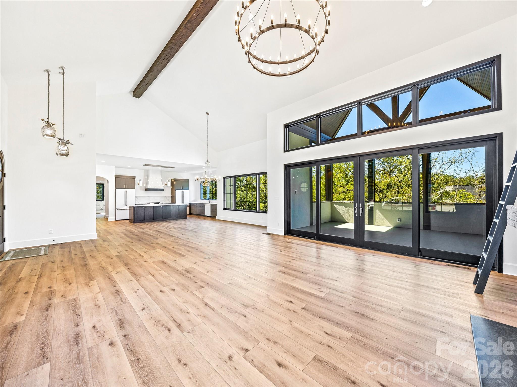 21 Evian Court — Asheville