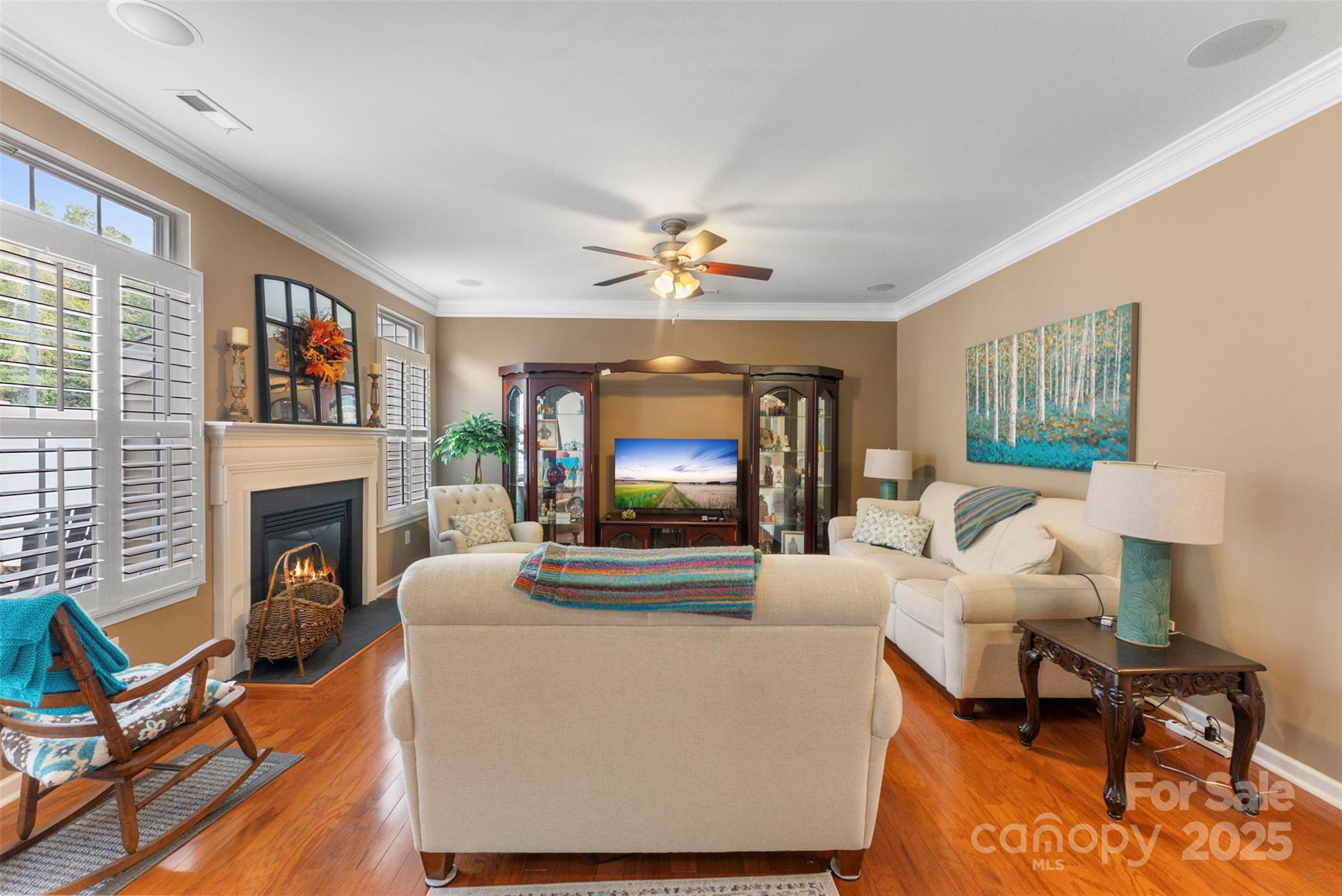370 Battery Circle #20 — Clover
