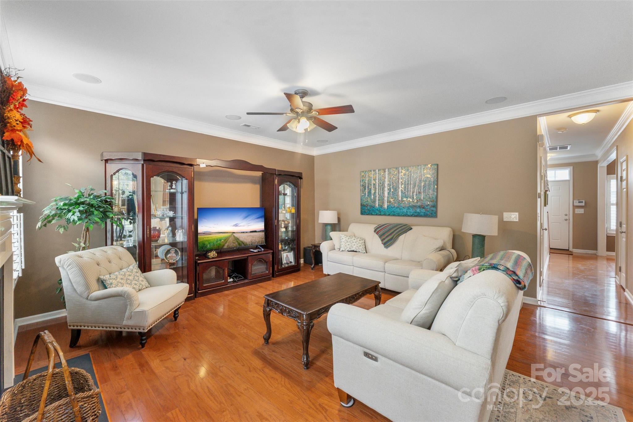 370 Battery Circle #20 — Clover