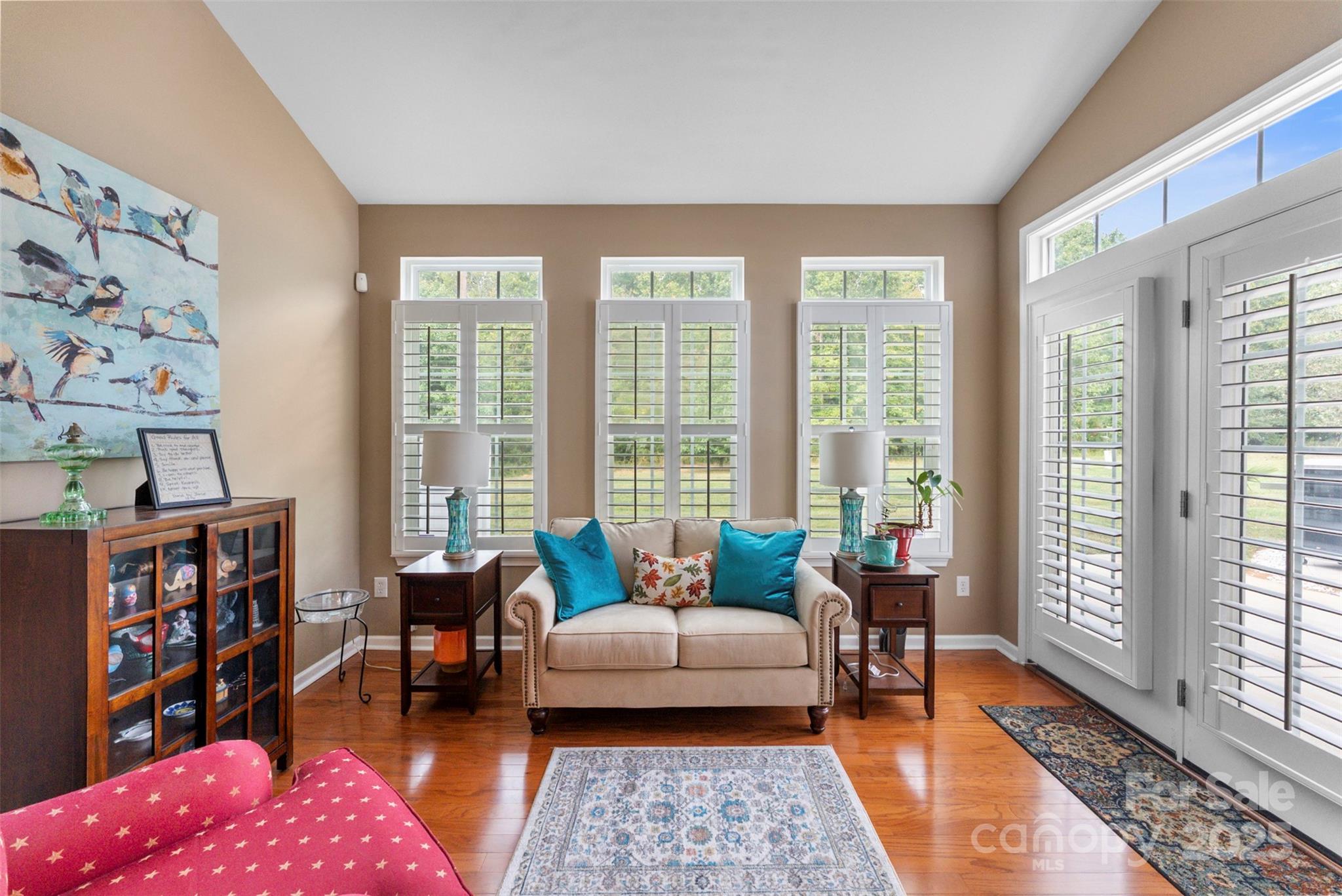 370 Battery Circle #20 — Clover