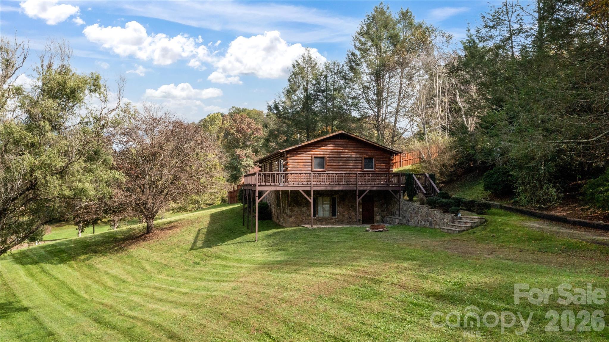 205 L And E Meadows Drive — Waynesville