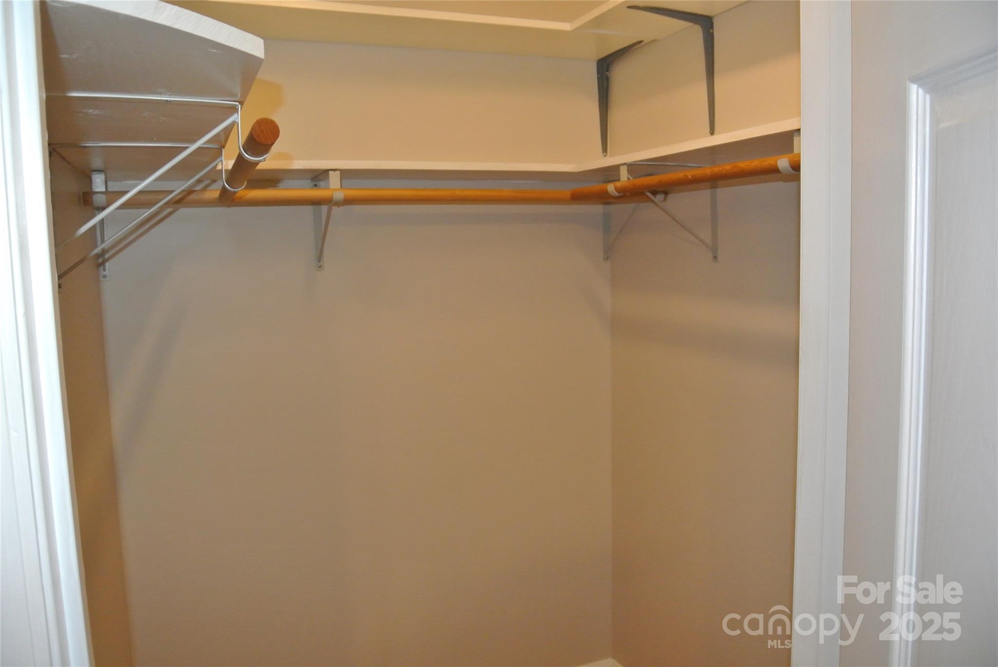 112 Holly Court — Bostic