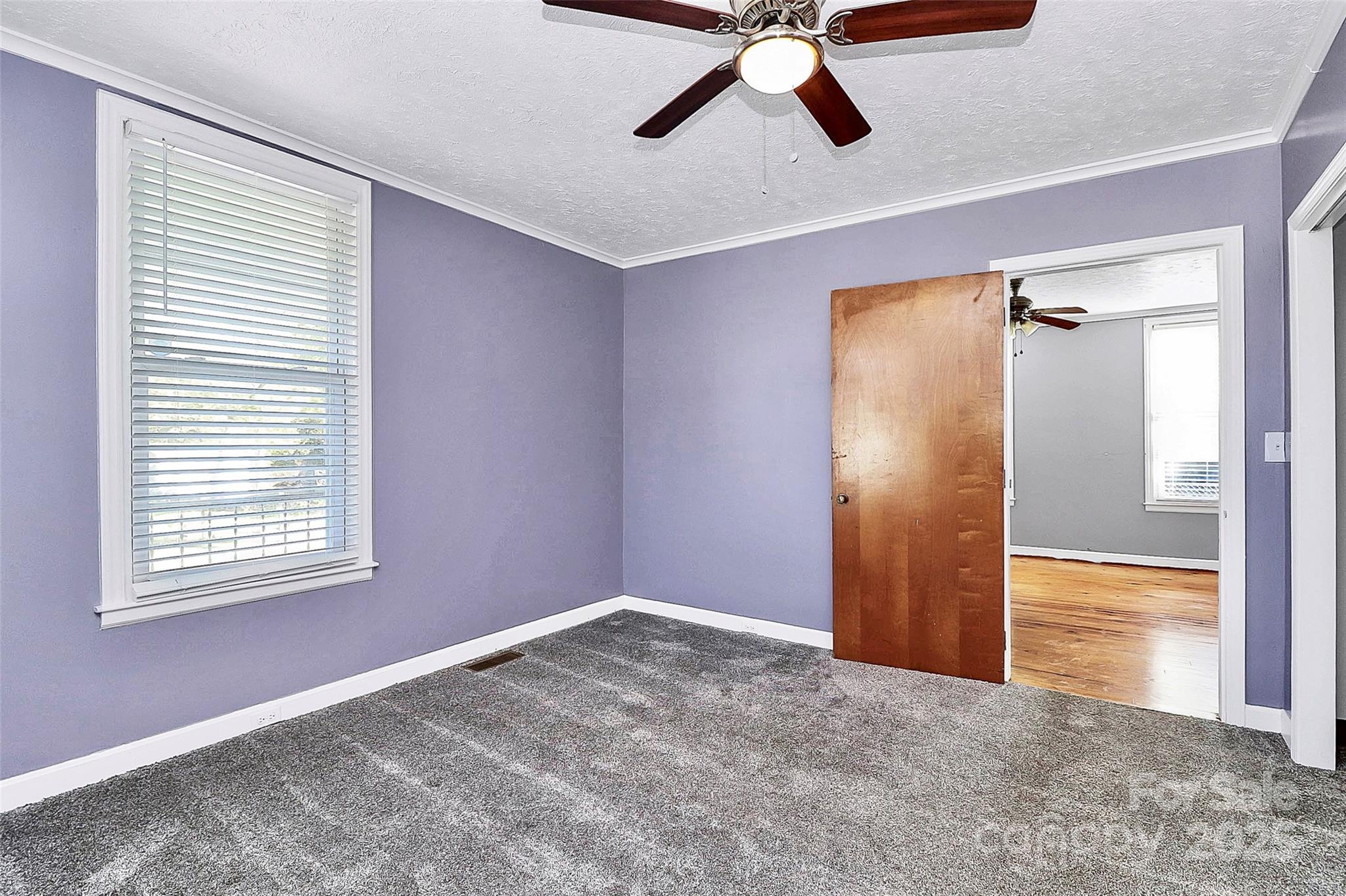 511 W Elliott Street — Chester