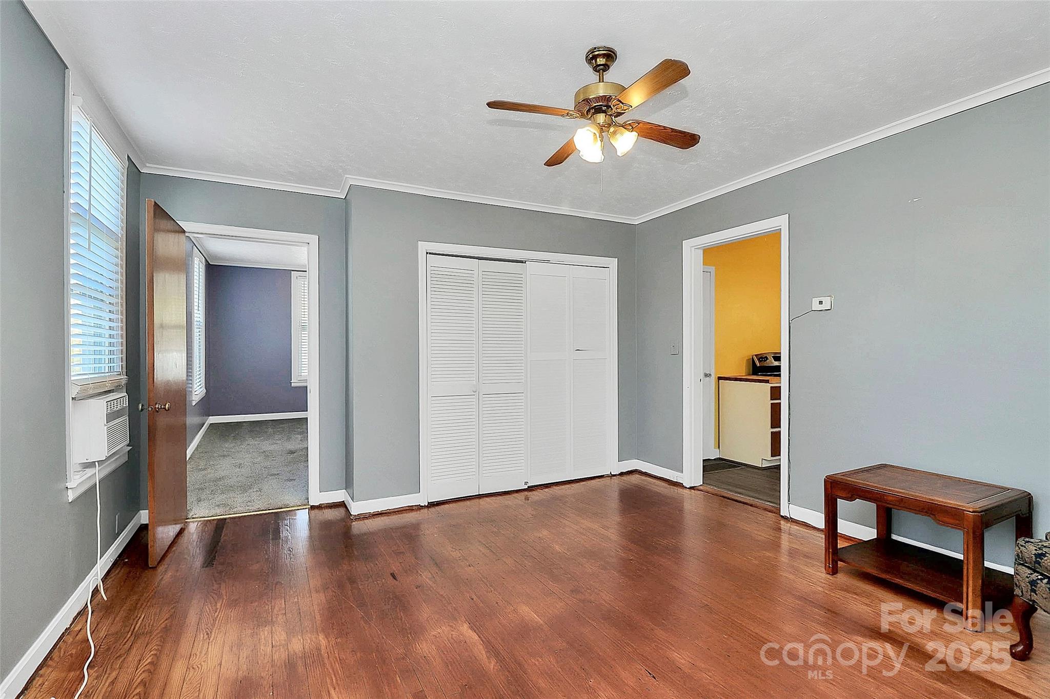 511 W Elliott Street — Chester