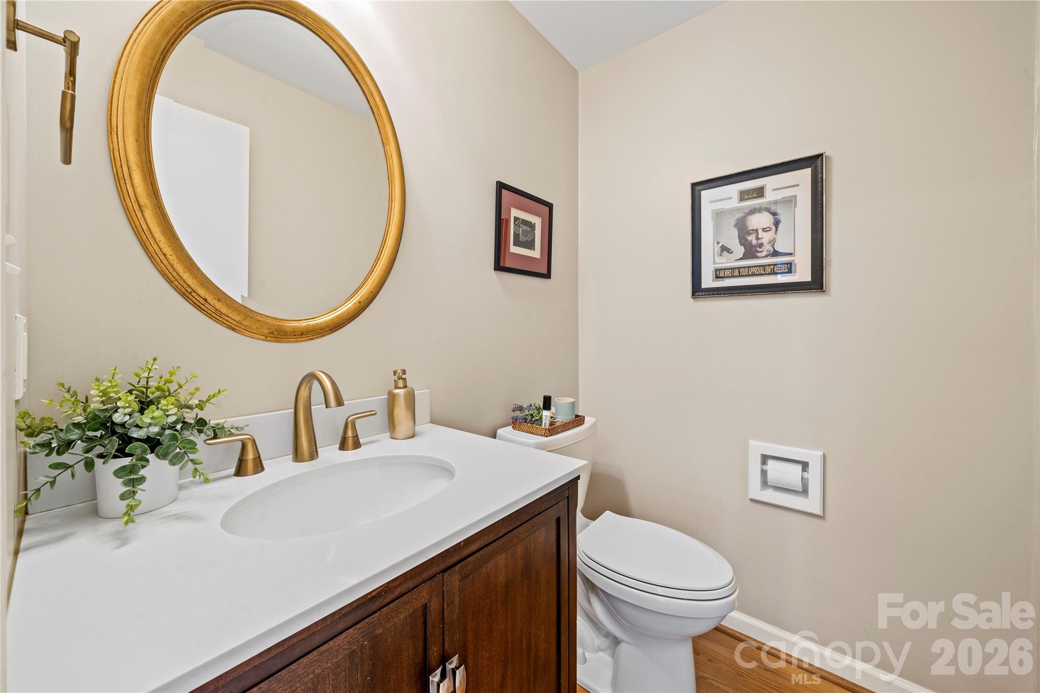12 Cove Road — Clover