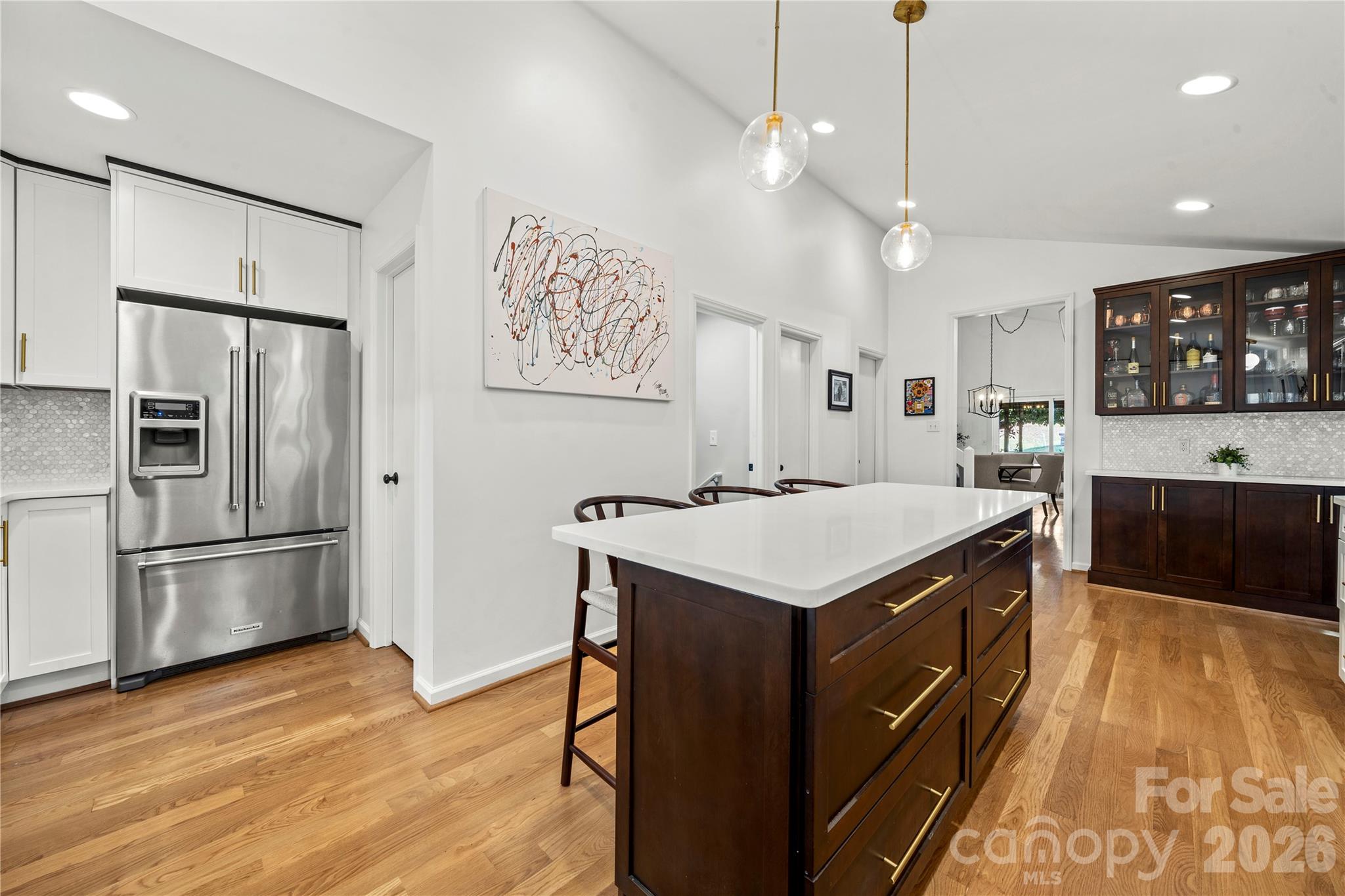 12 Cove Road — Clover