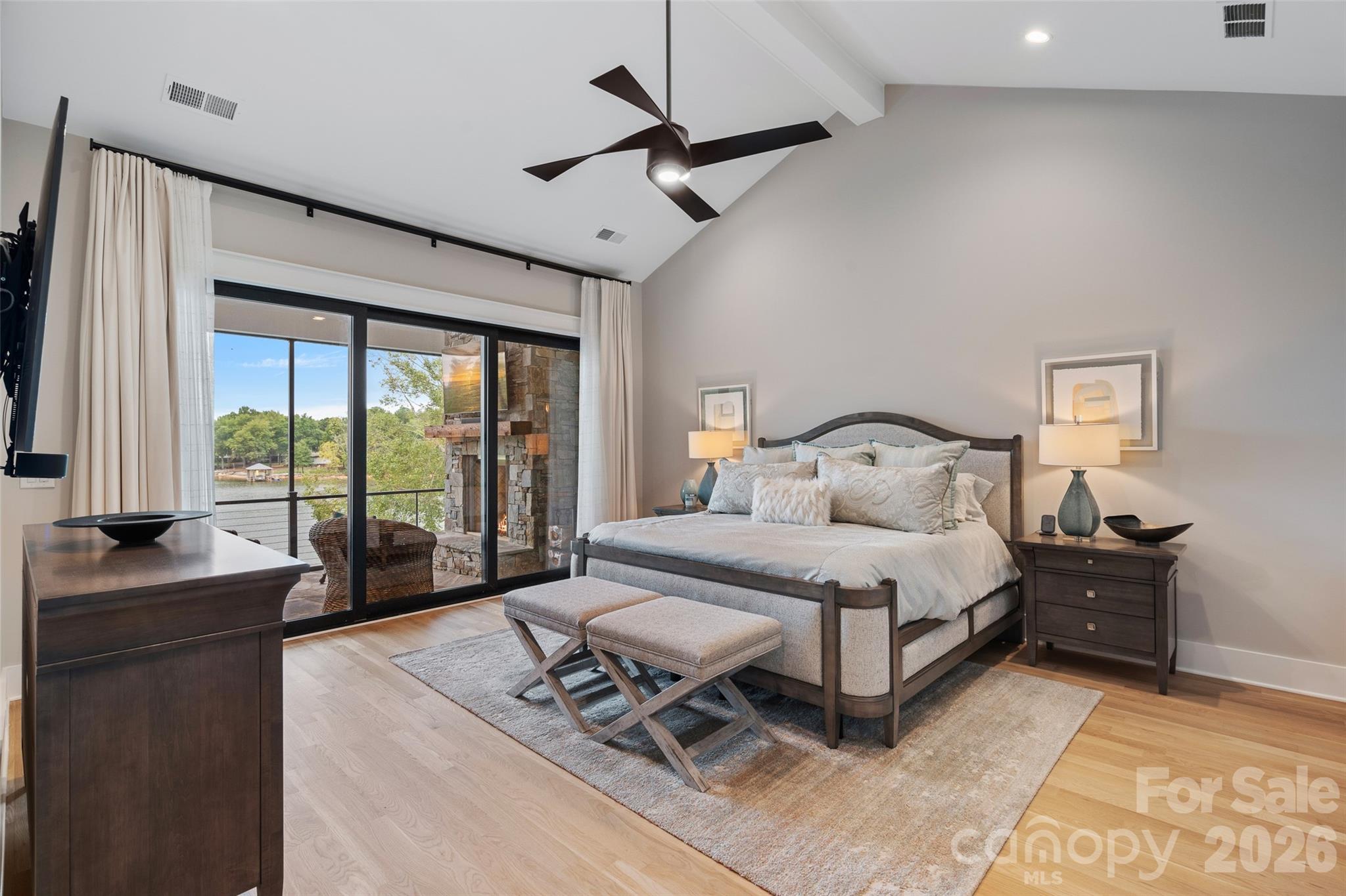 505 Kemp Road — Mooresville