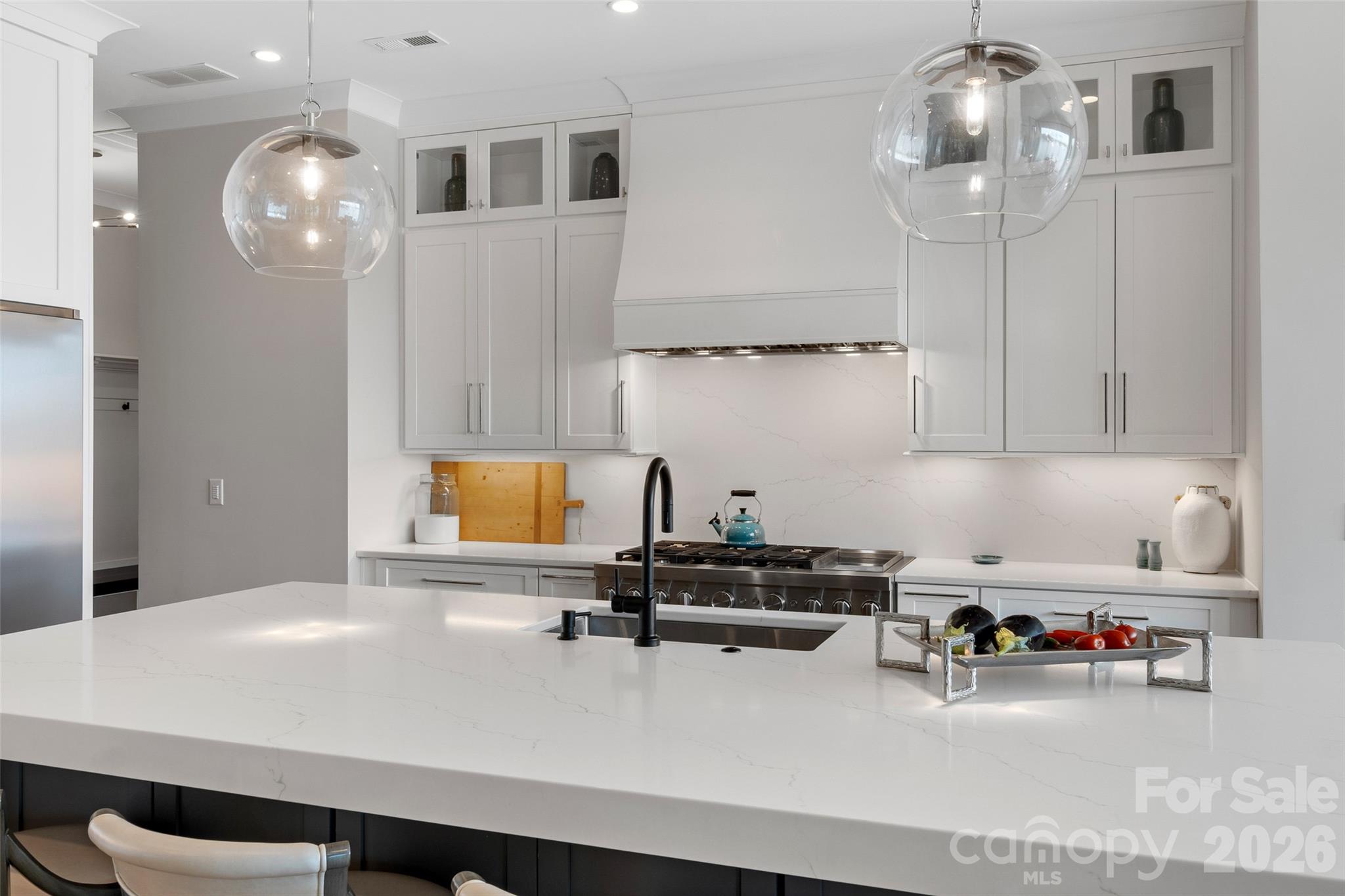 505 Kemp Road — Mooresville
