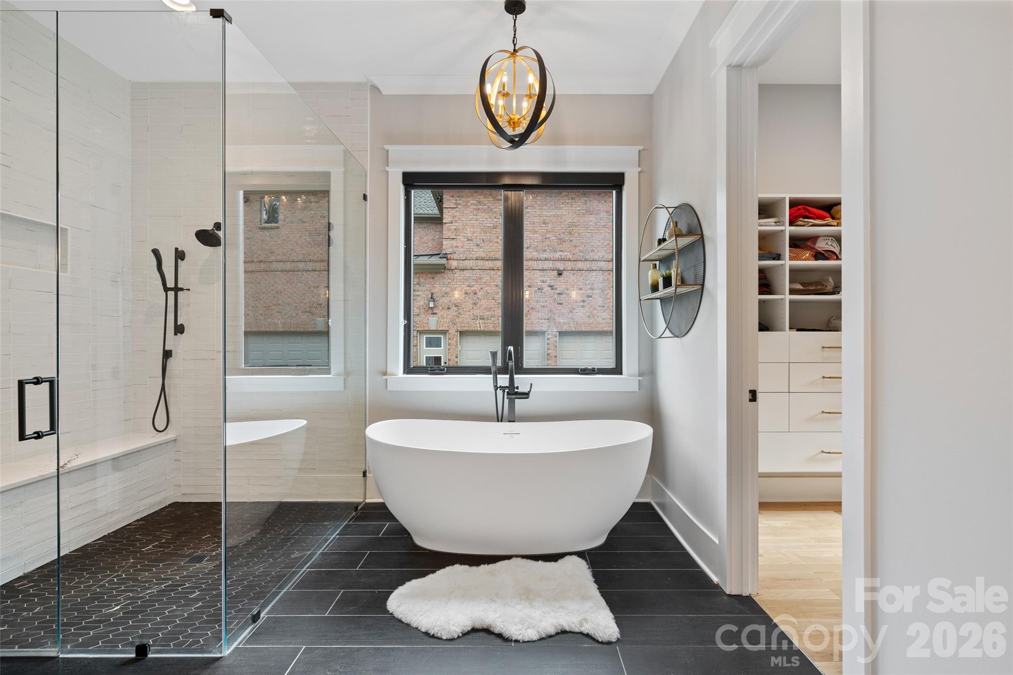 505 Kemp Road — Mooresville