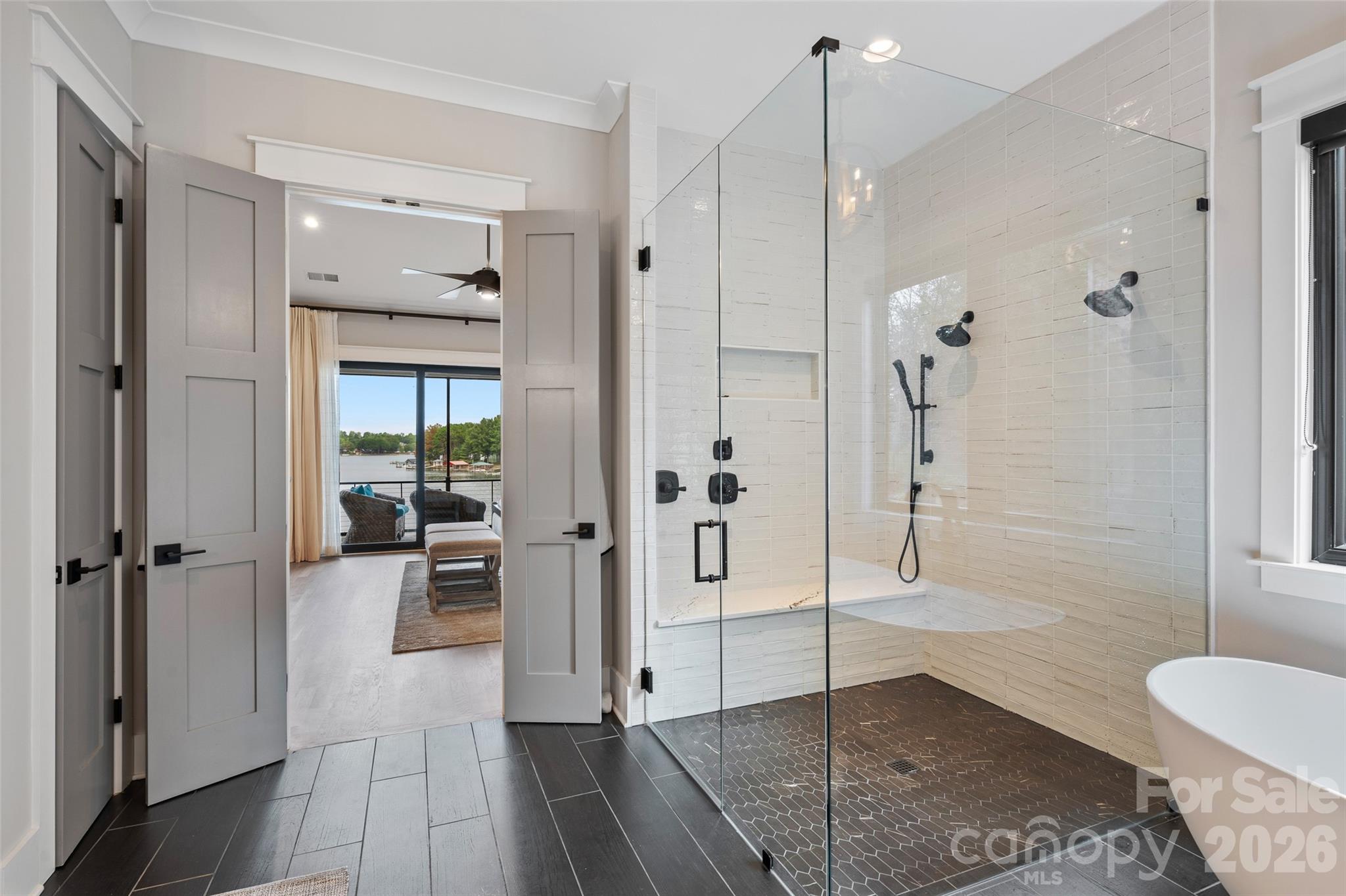 505 Kemp Road — Mooresville
