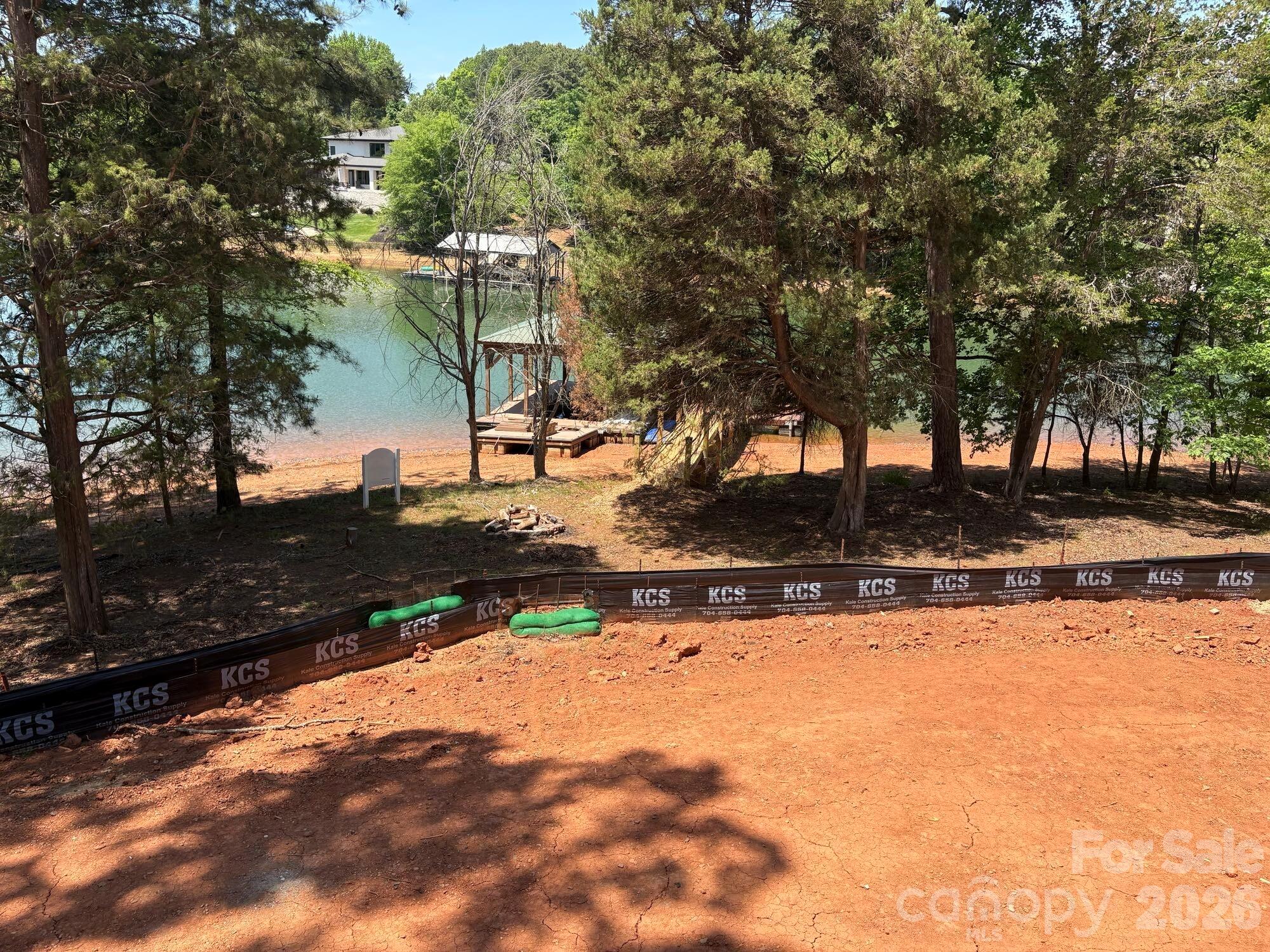 505 Kemp Road — Mooresville