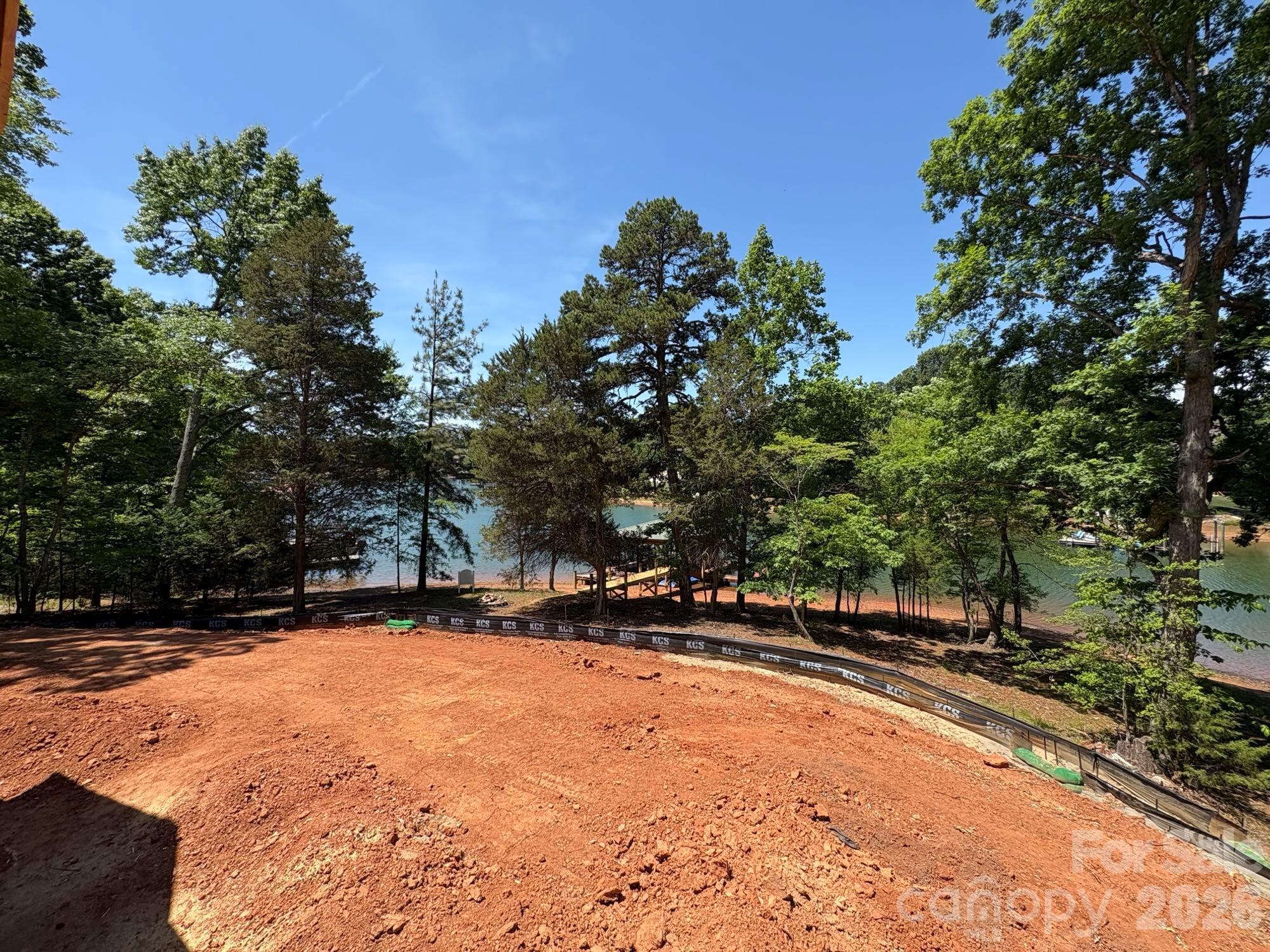 505 Kemp Road — Mooresville