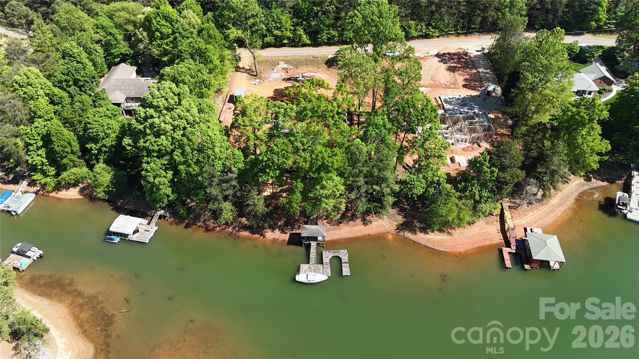 505 Kemp Road — Mooresville