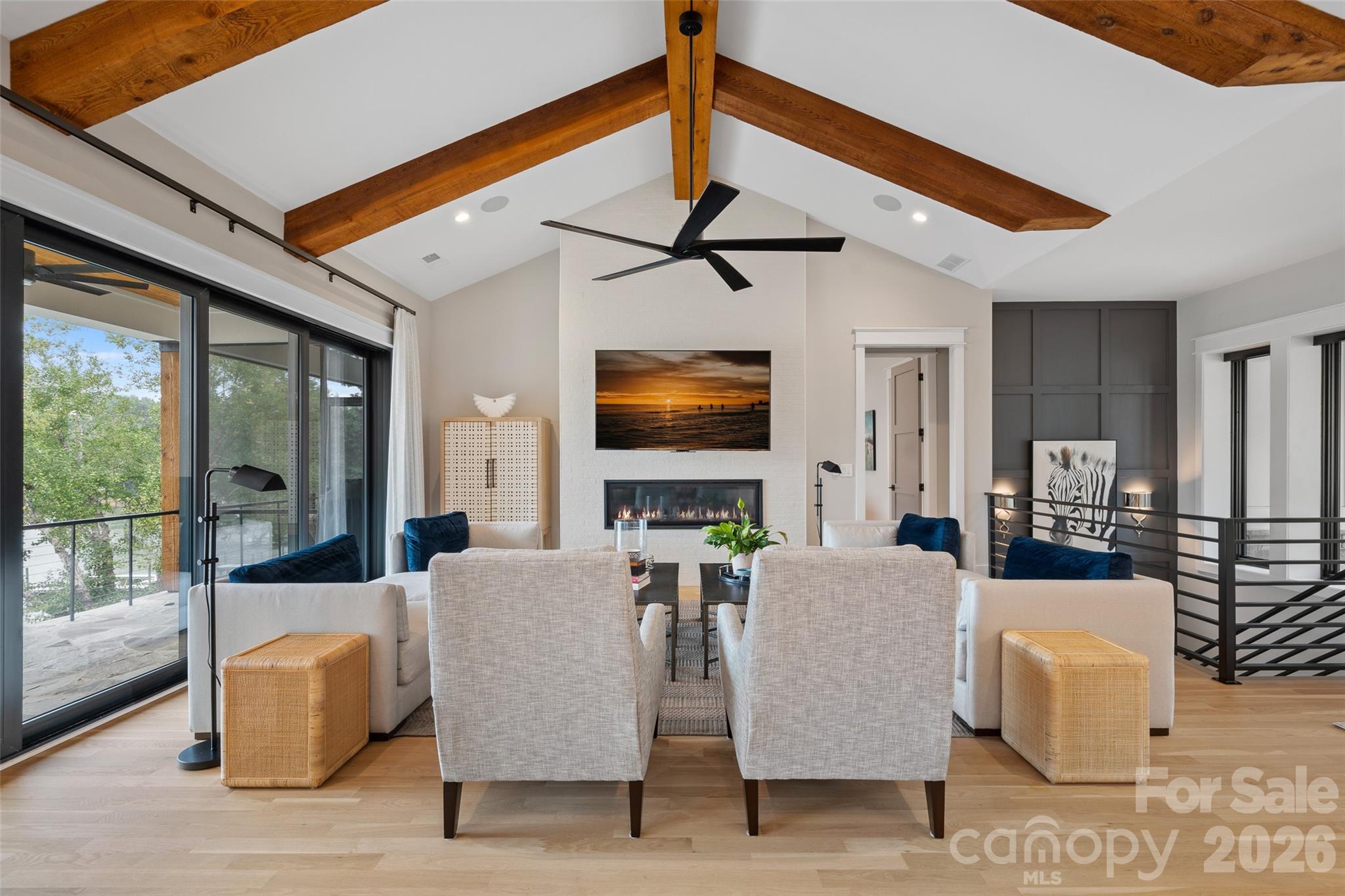 505 Kemp Road — Mooresville