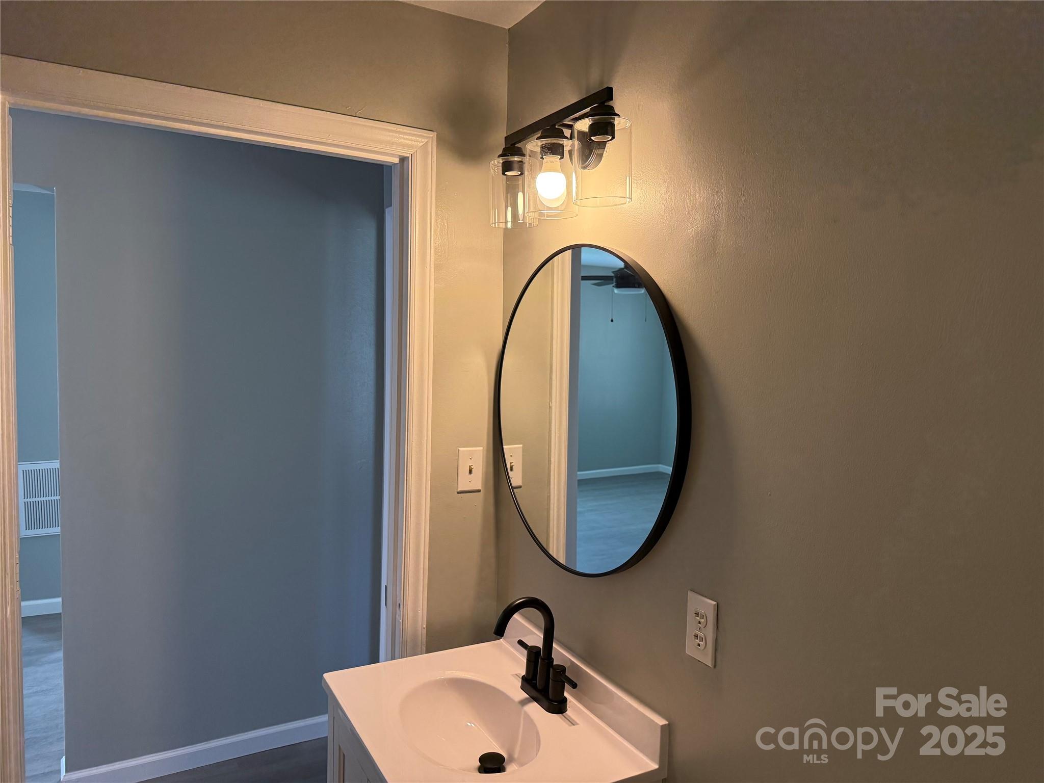 837 Sikes Mill Road — Monroe