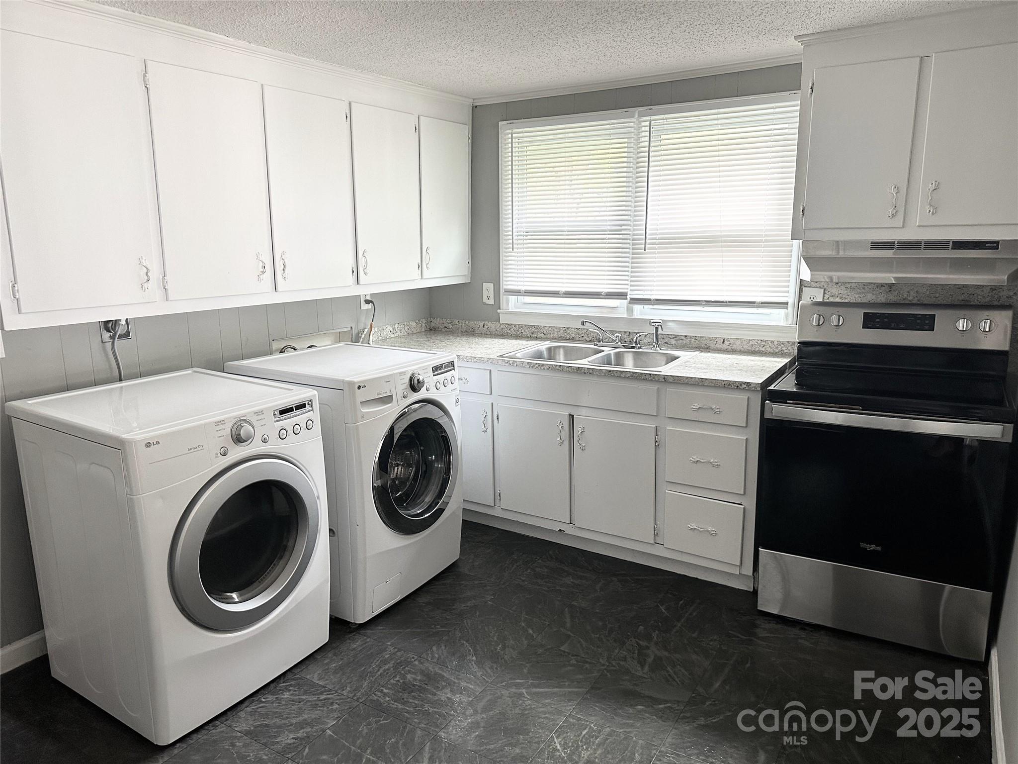 930 Mauney Avenue E — Gastonia