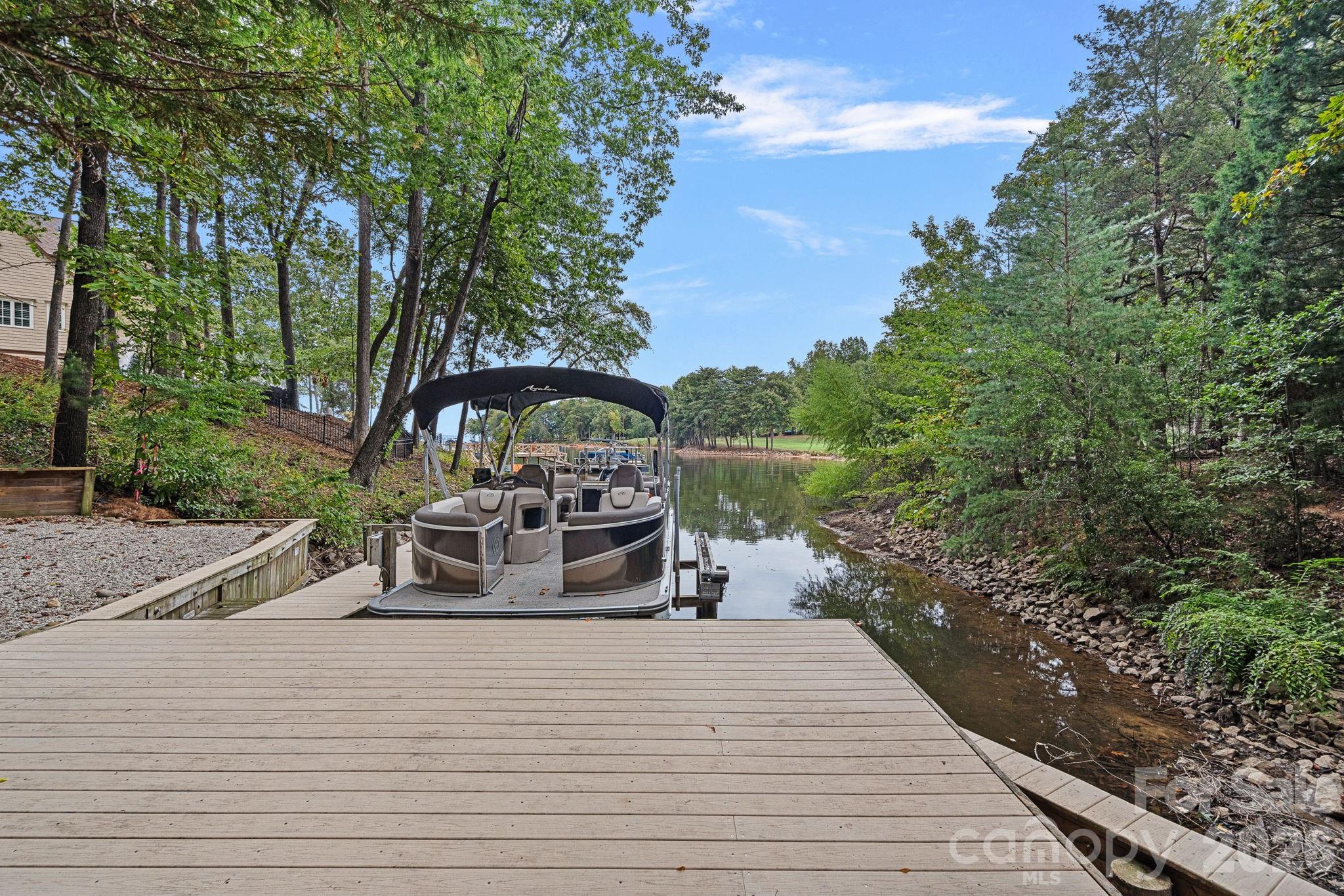 106 Lightship Drive — Mooresville