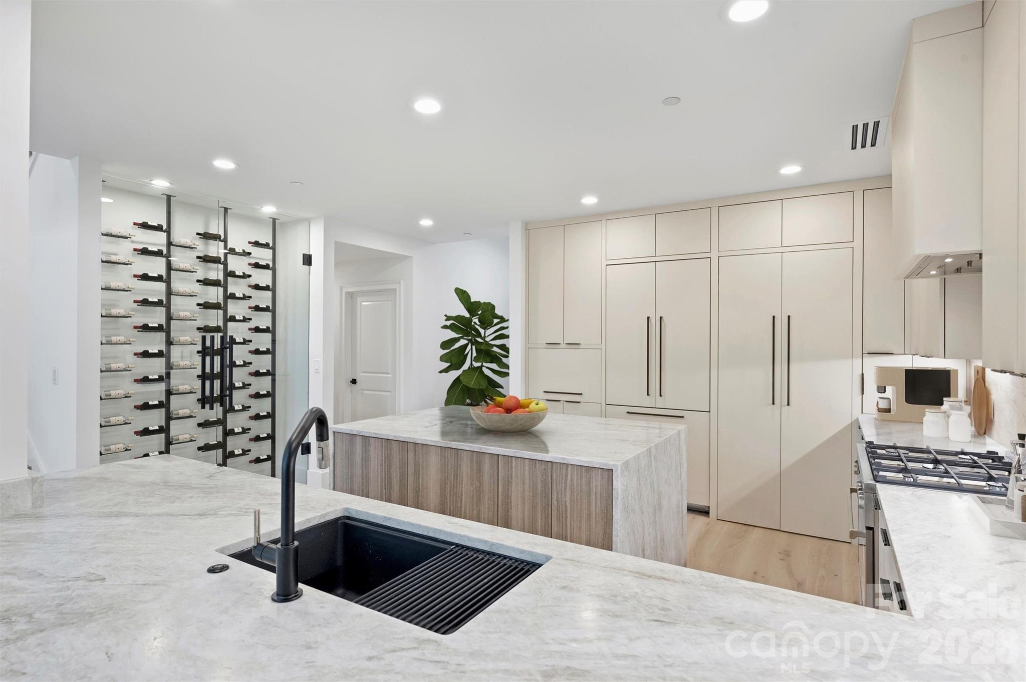 435 S Tryon Street #301 — Charlotte