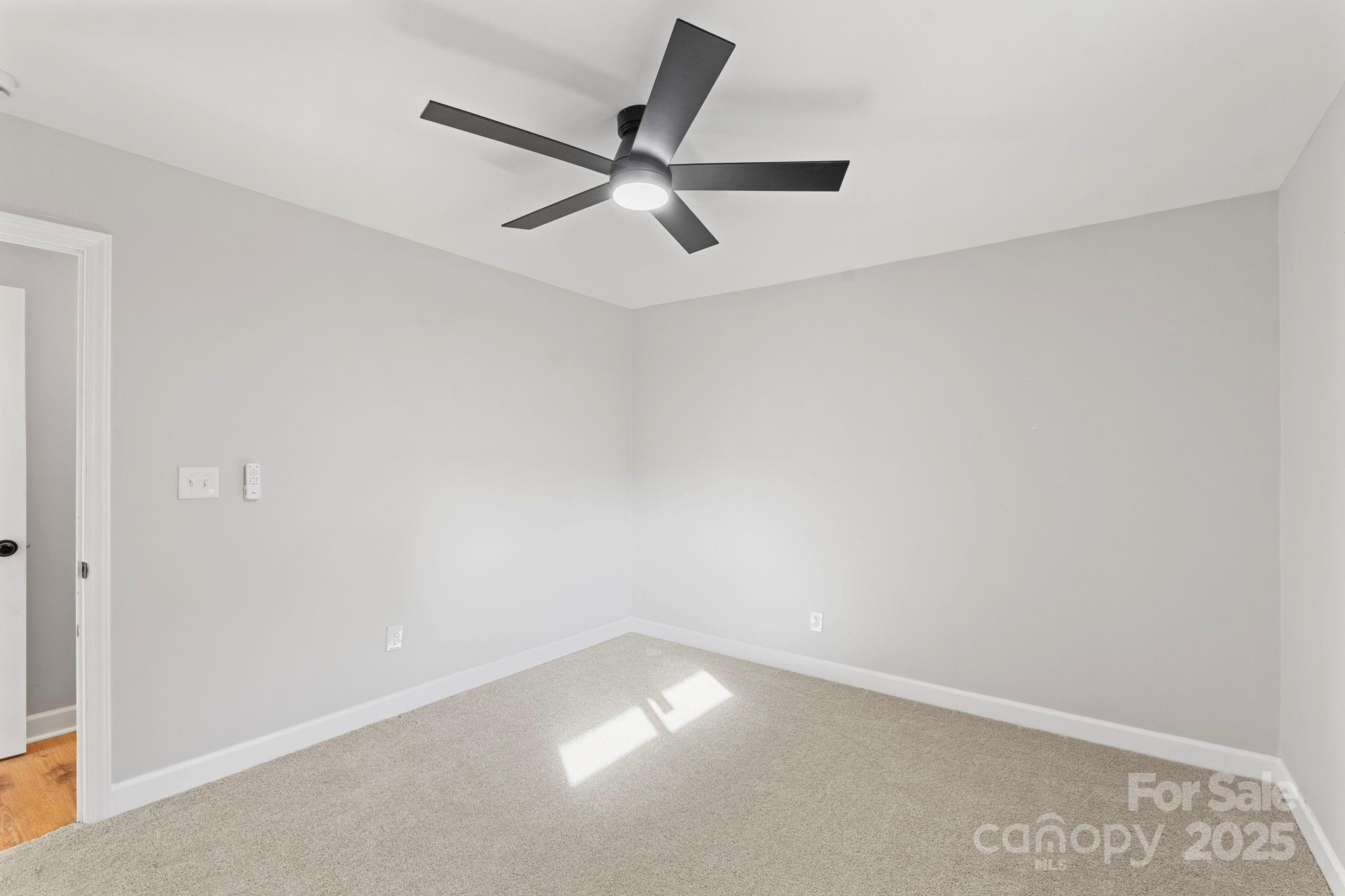 274 Hatley Circle NE — Concord