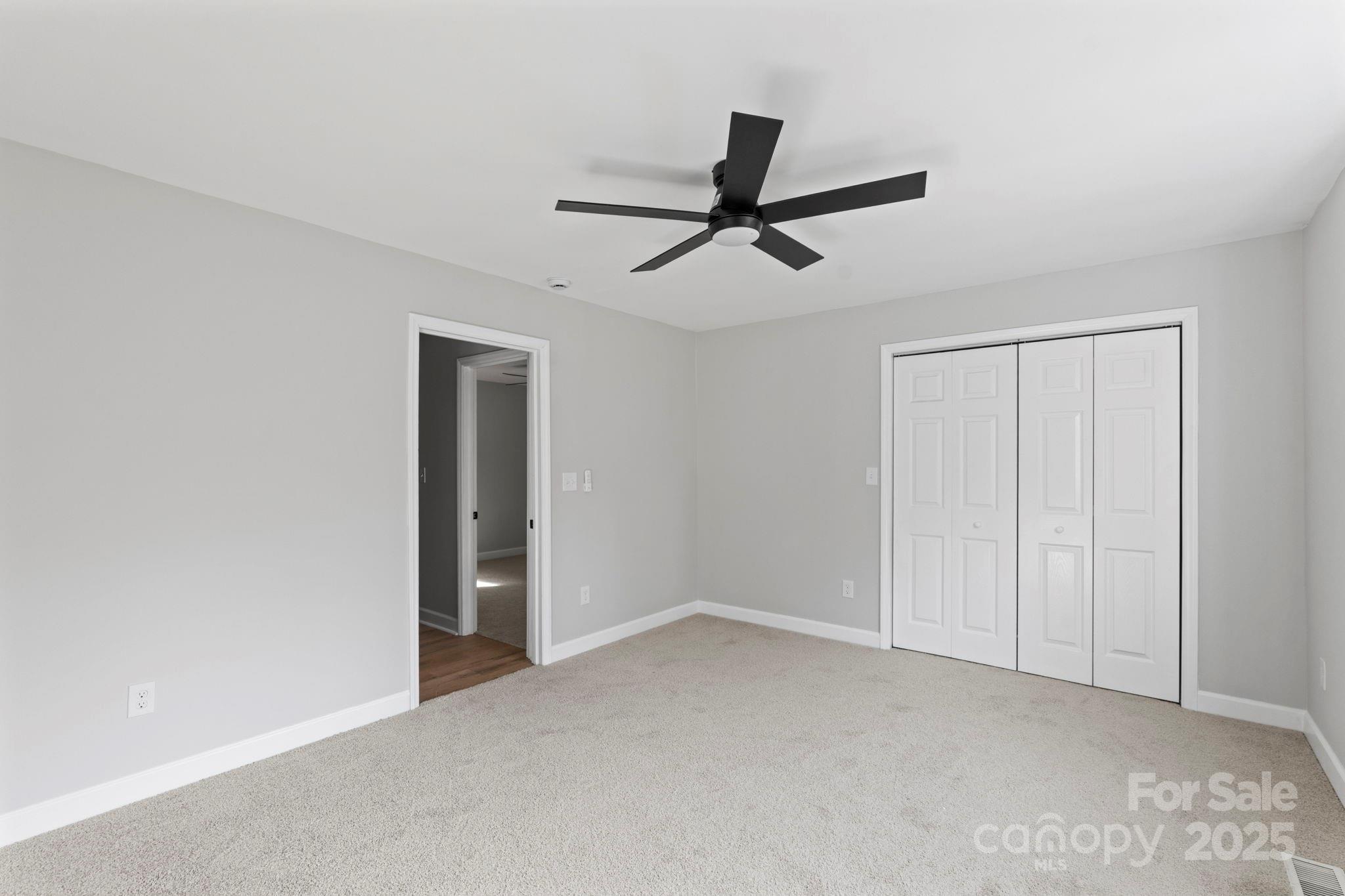 274 Hatley Circle NE — Concord