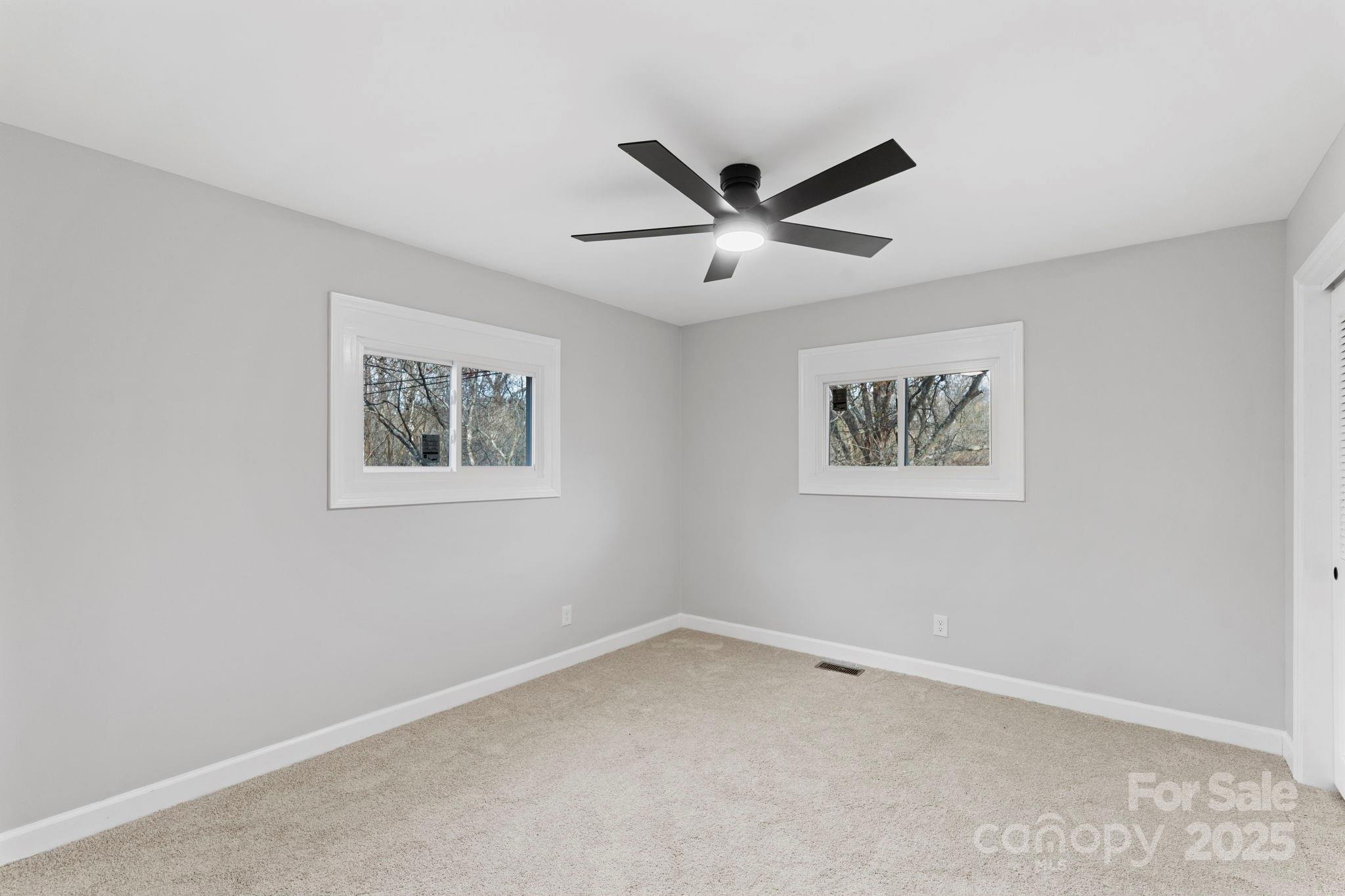 274 Hatley Circle NE — Concord