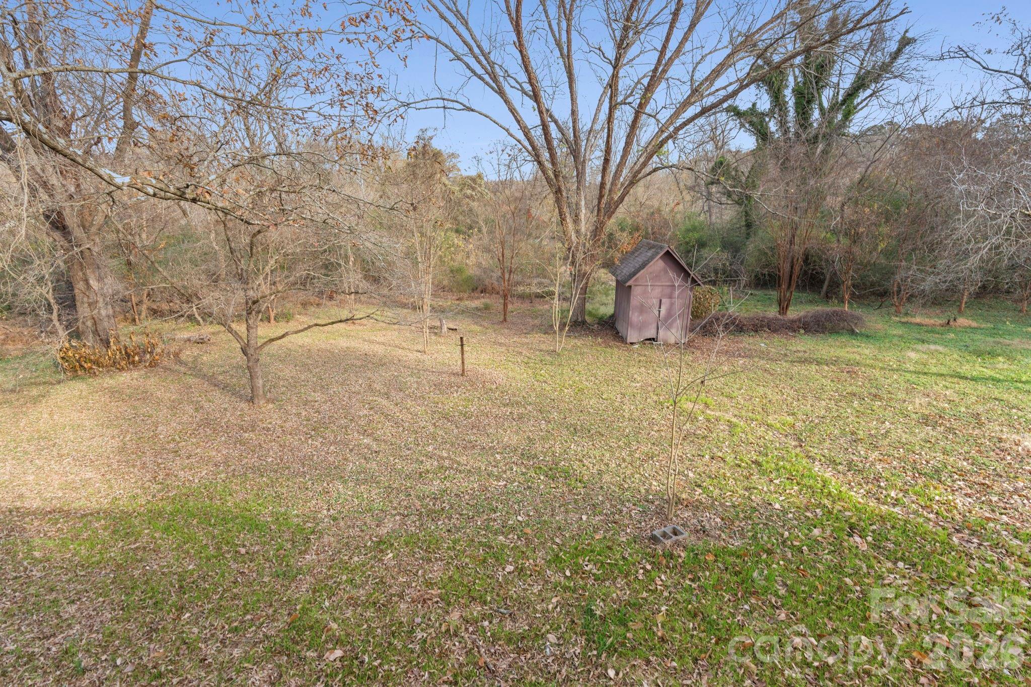 274 Hatley Circle NE — Concord