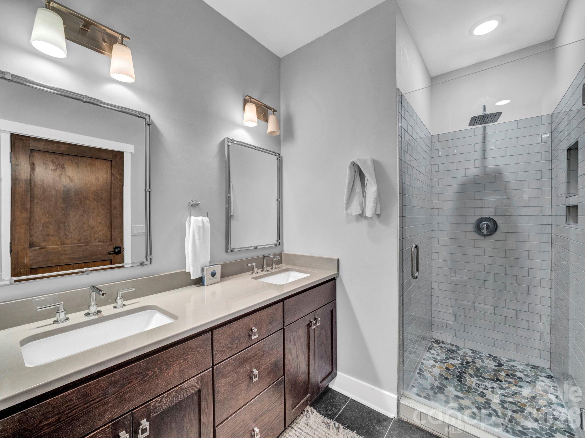198 Ramblestone Terrace #203 — Boone