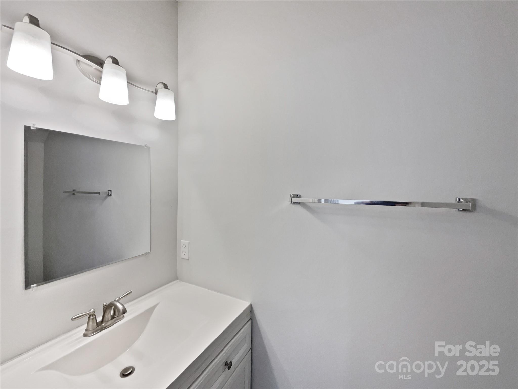 9065 Cinnabay Drive — Charlotte