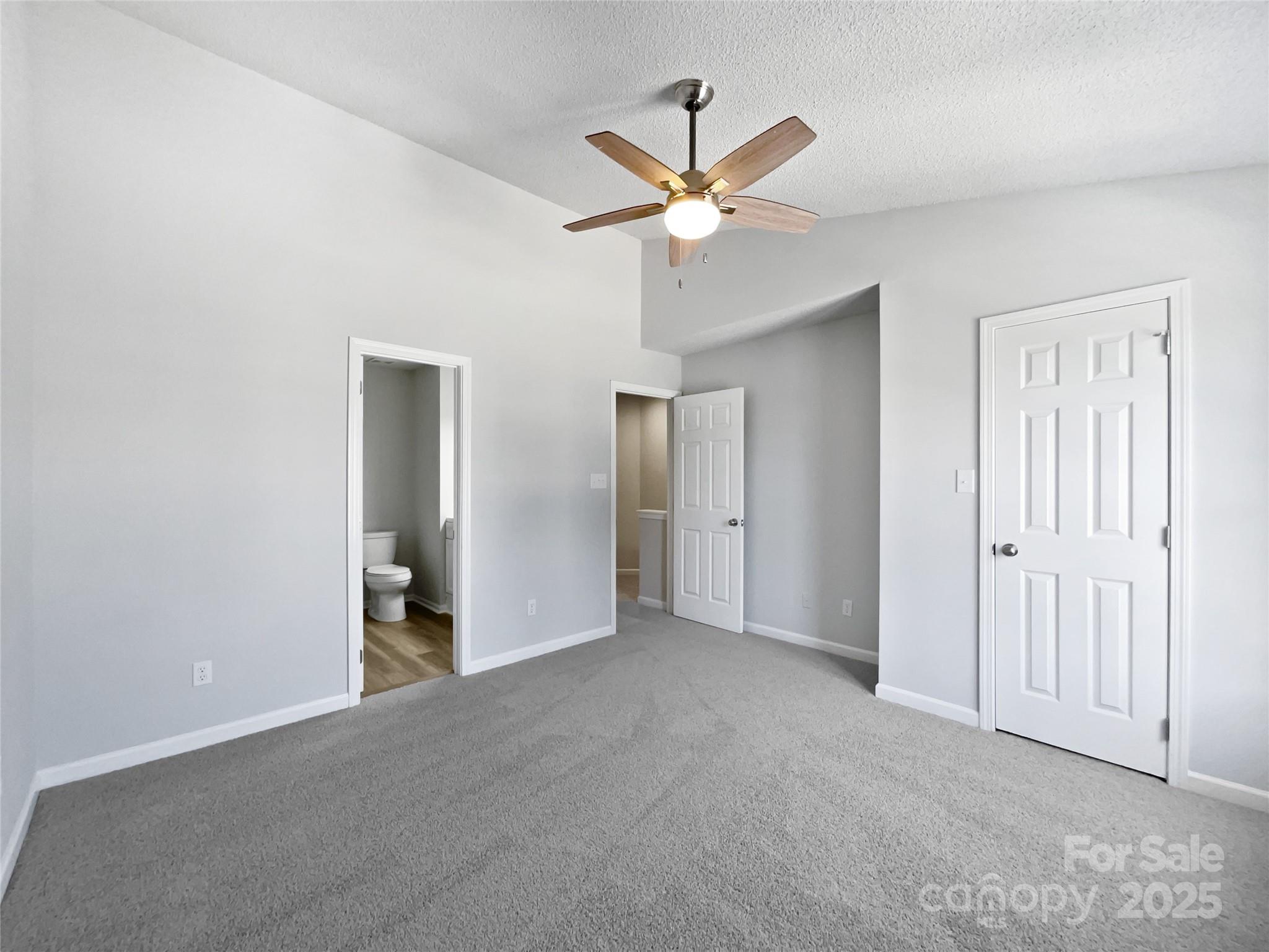 9065 Cinnabay Drive — Charlotte