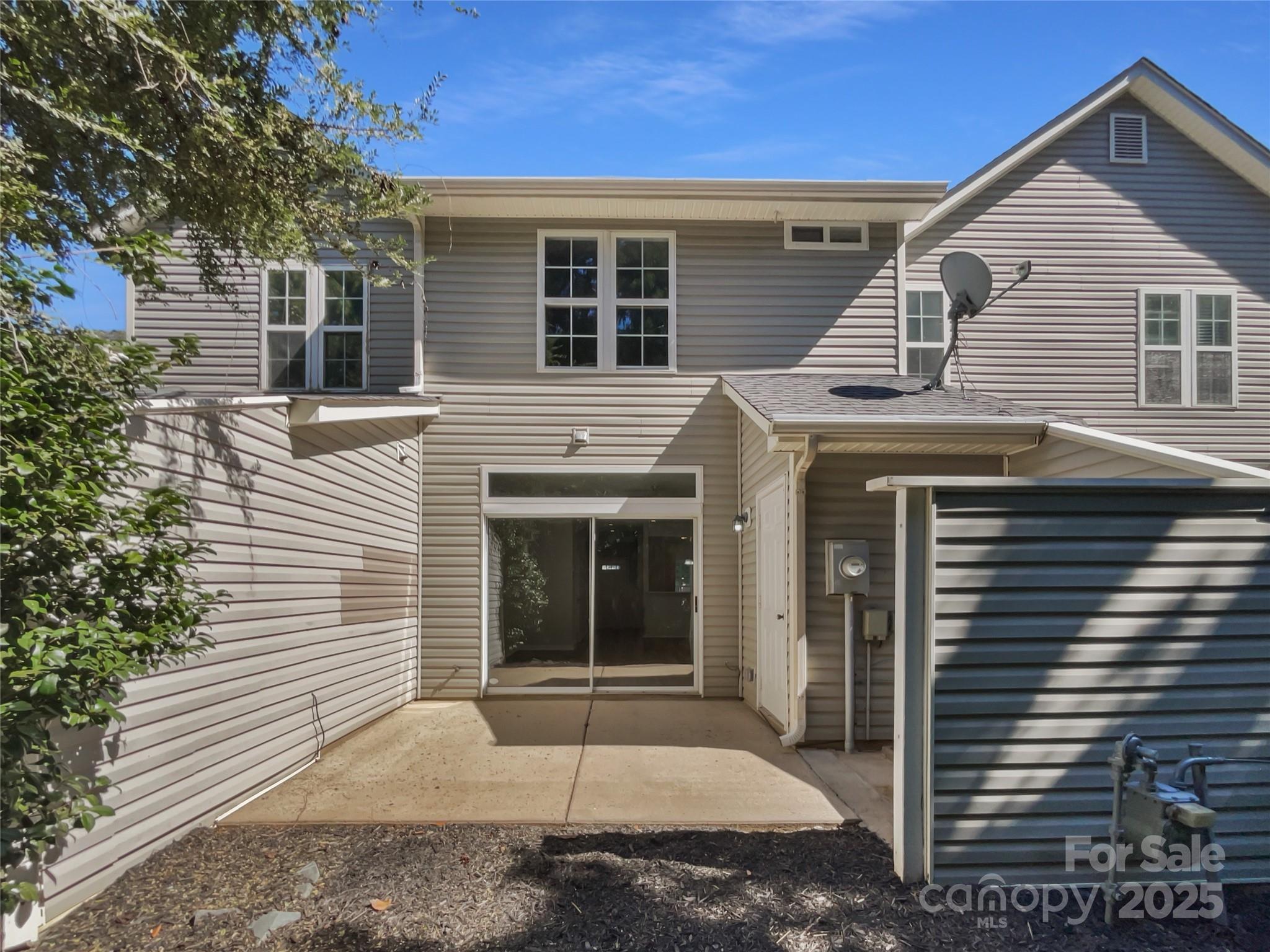 9065 Cinnabay Drive — Charlotte