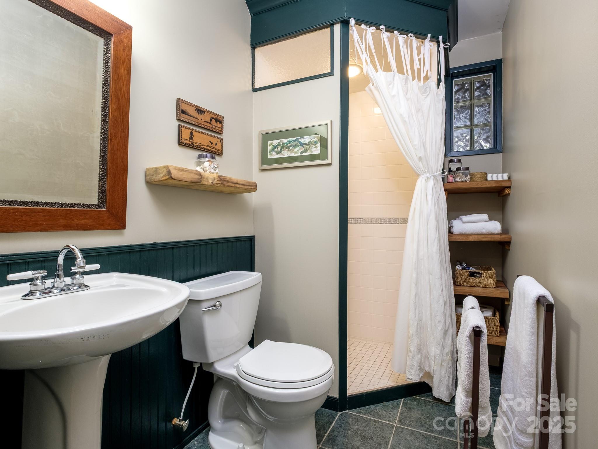 77 Selu Court — Brevard