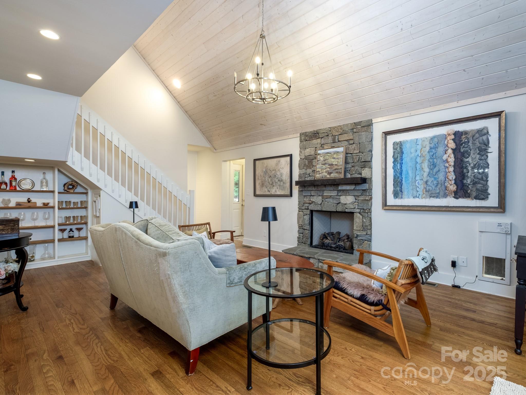 77 Selu Court — Brevard