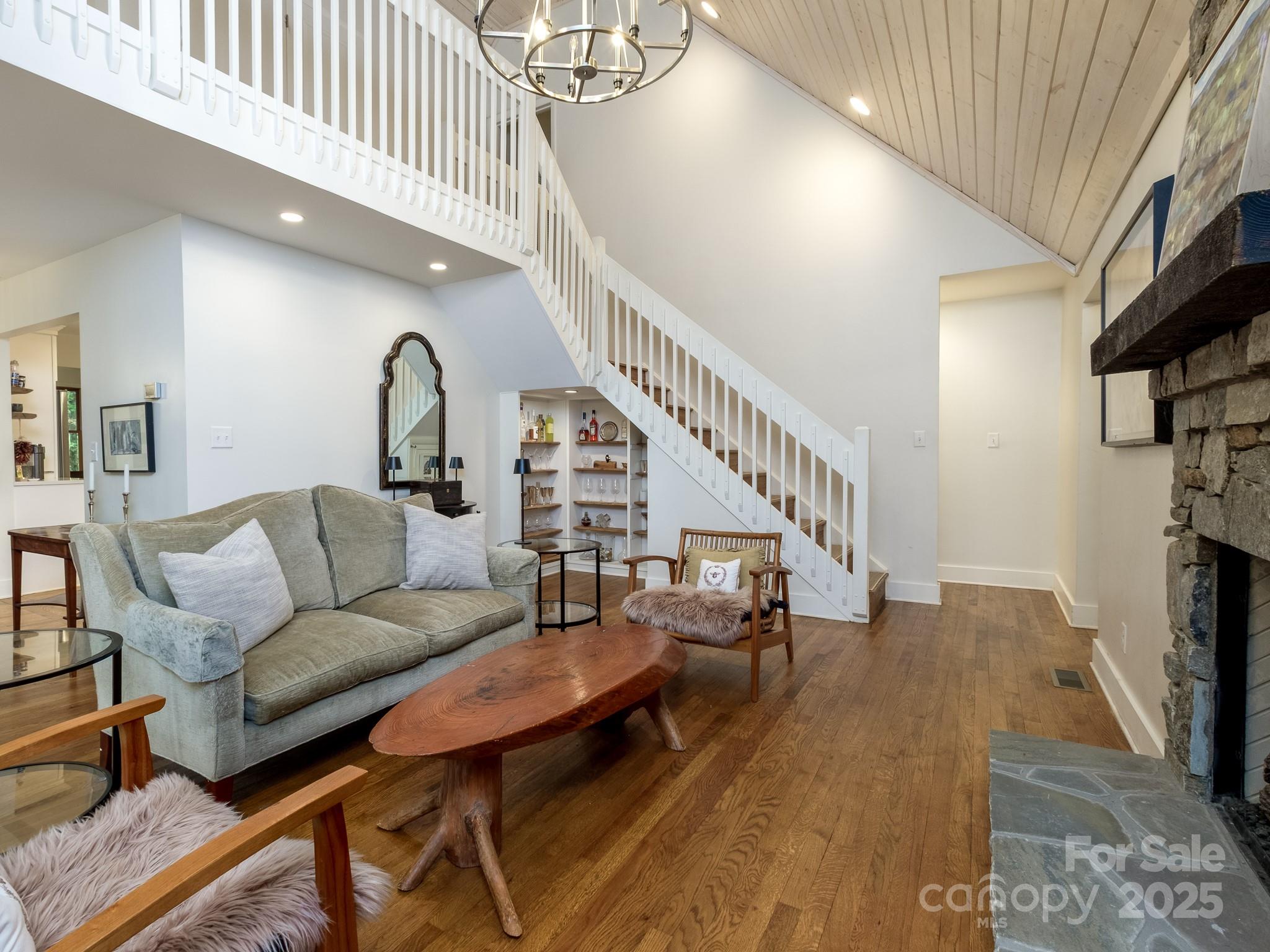 77 Selu Court — Brevard