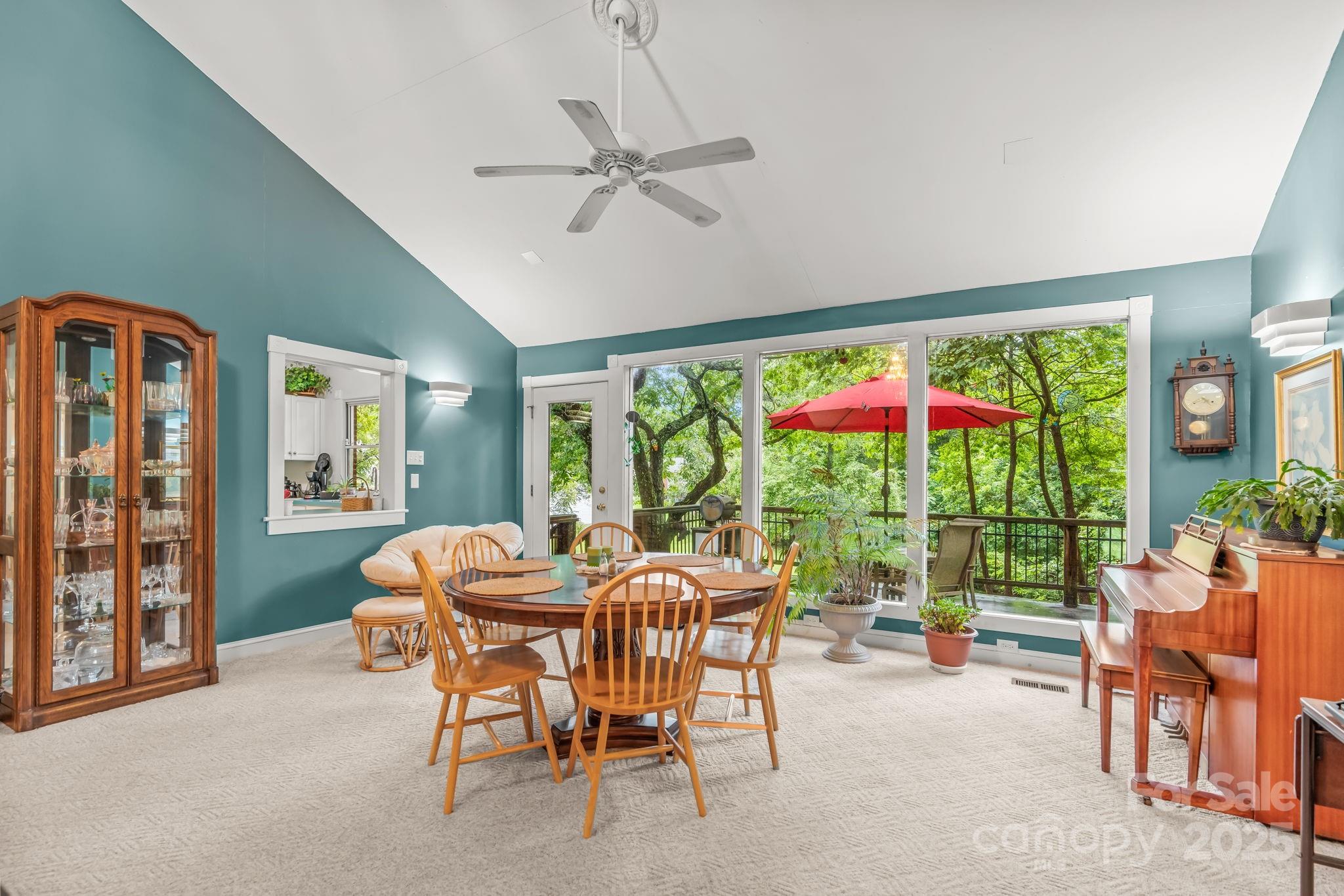 156 Brooks Street — Troutman