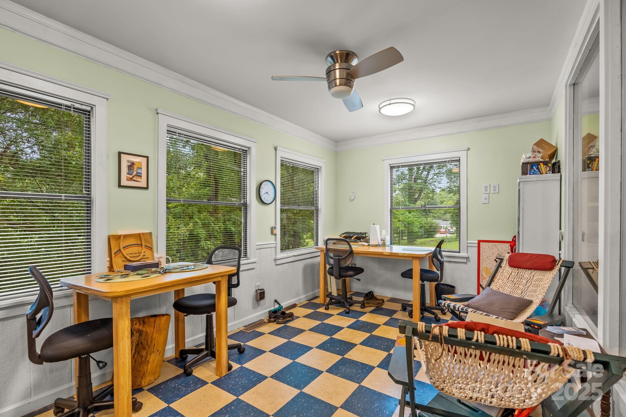 156 Brooks Street — Troutman
