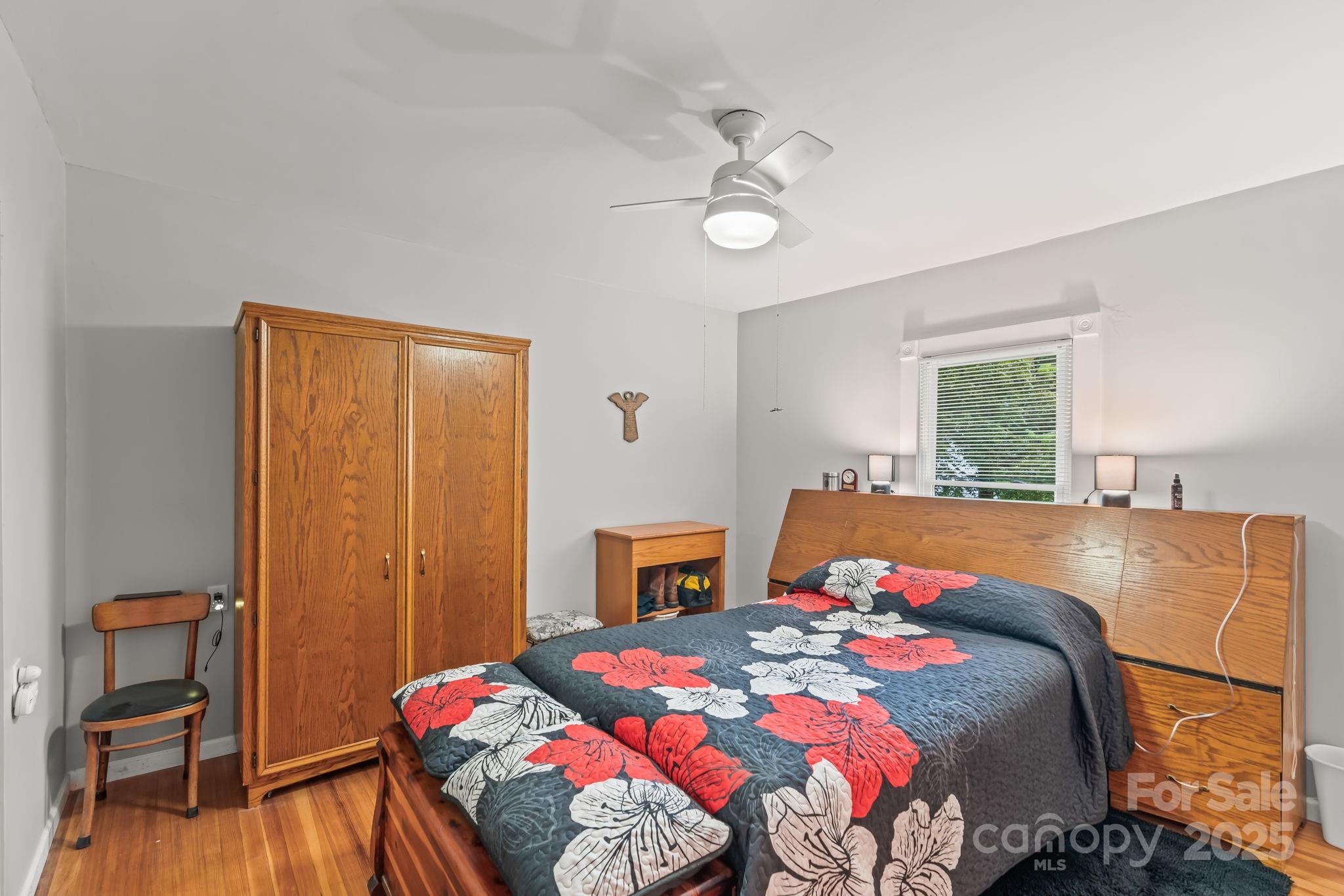 156 Brooks Street — Troutman