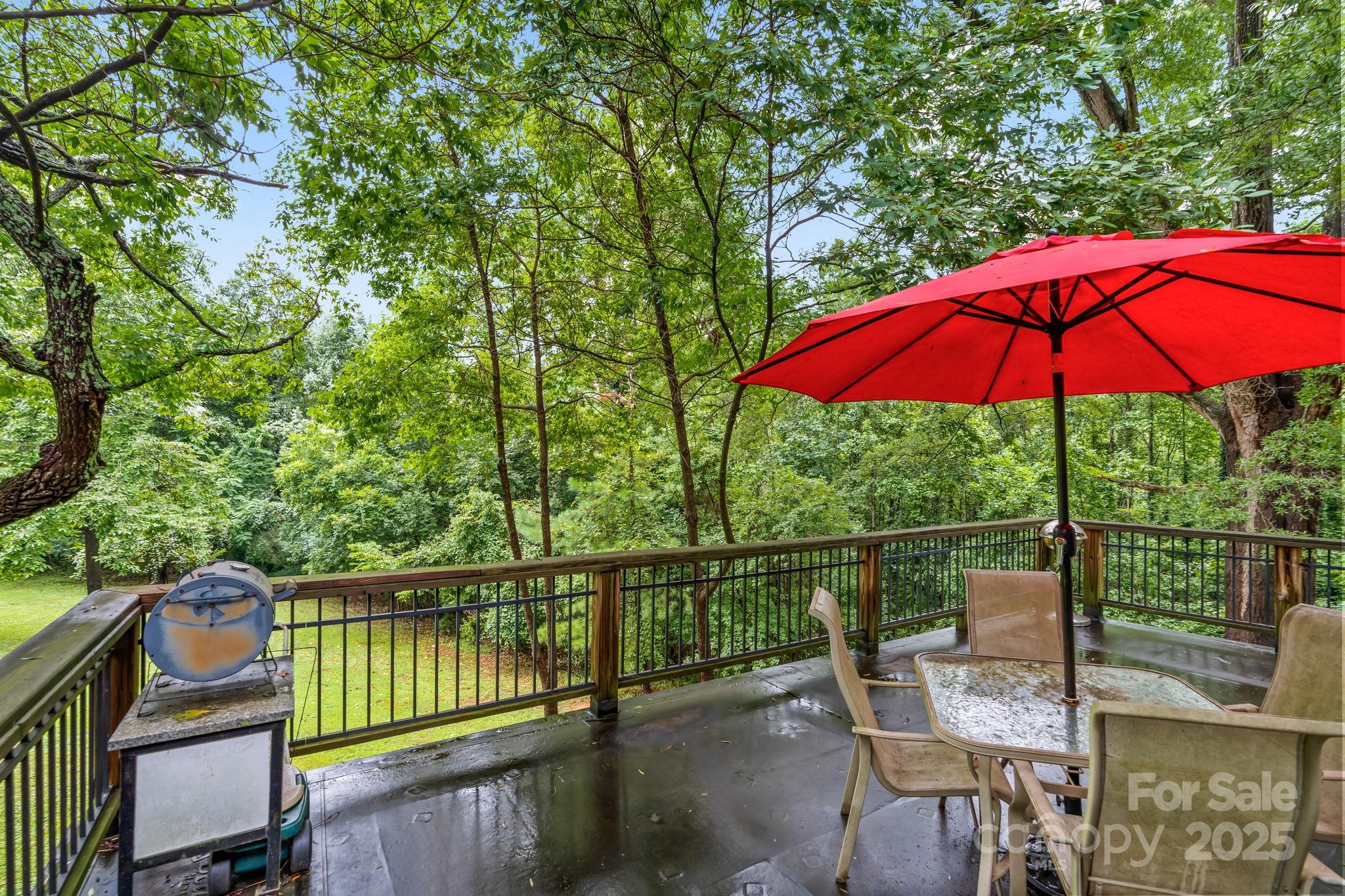 156 Brooks Street — Troutman