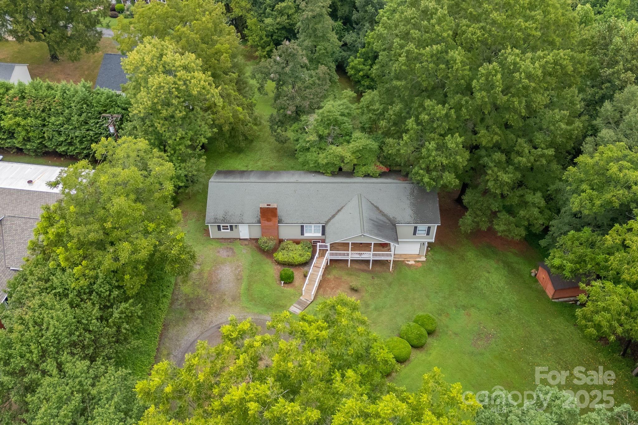 156 Brooks Street — Troutman
