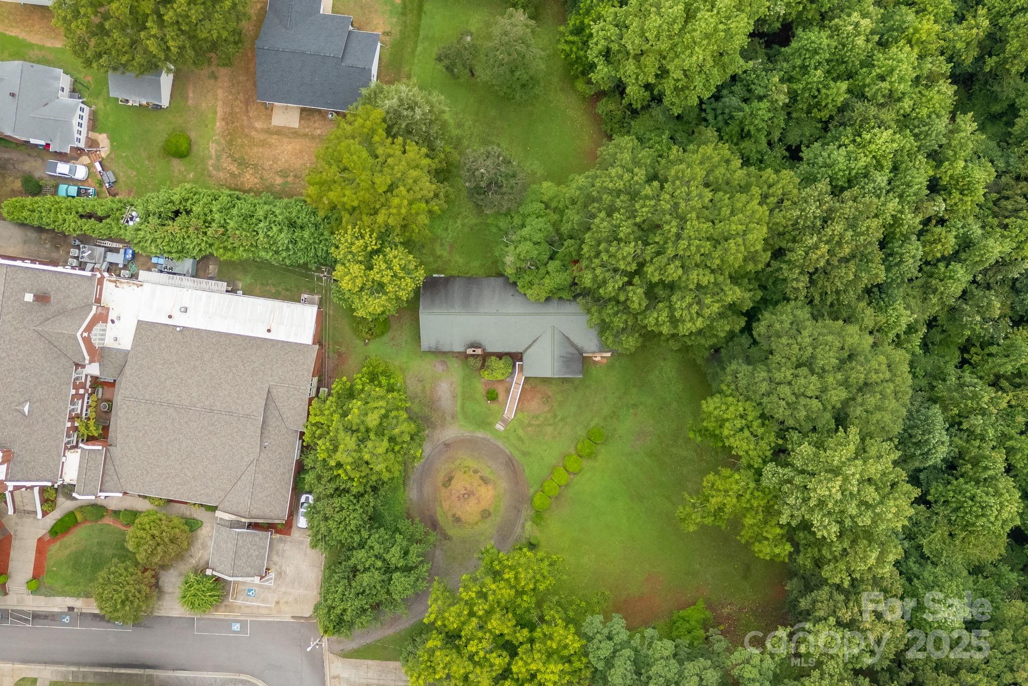 156 Brooks Street — Troutman