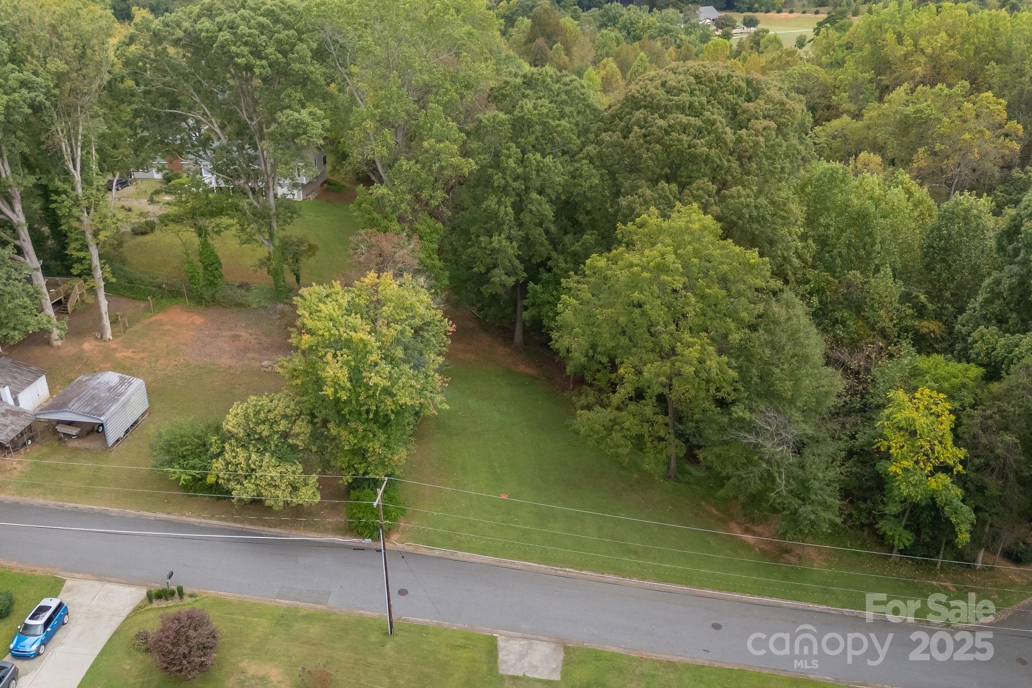 156 Brooks Street — Troutman