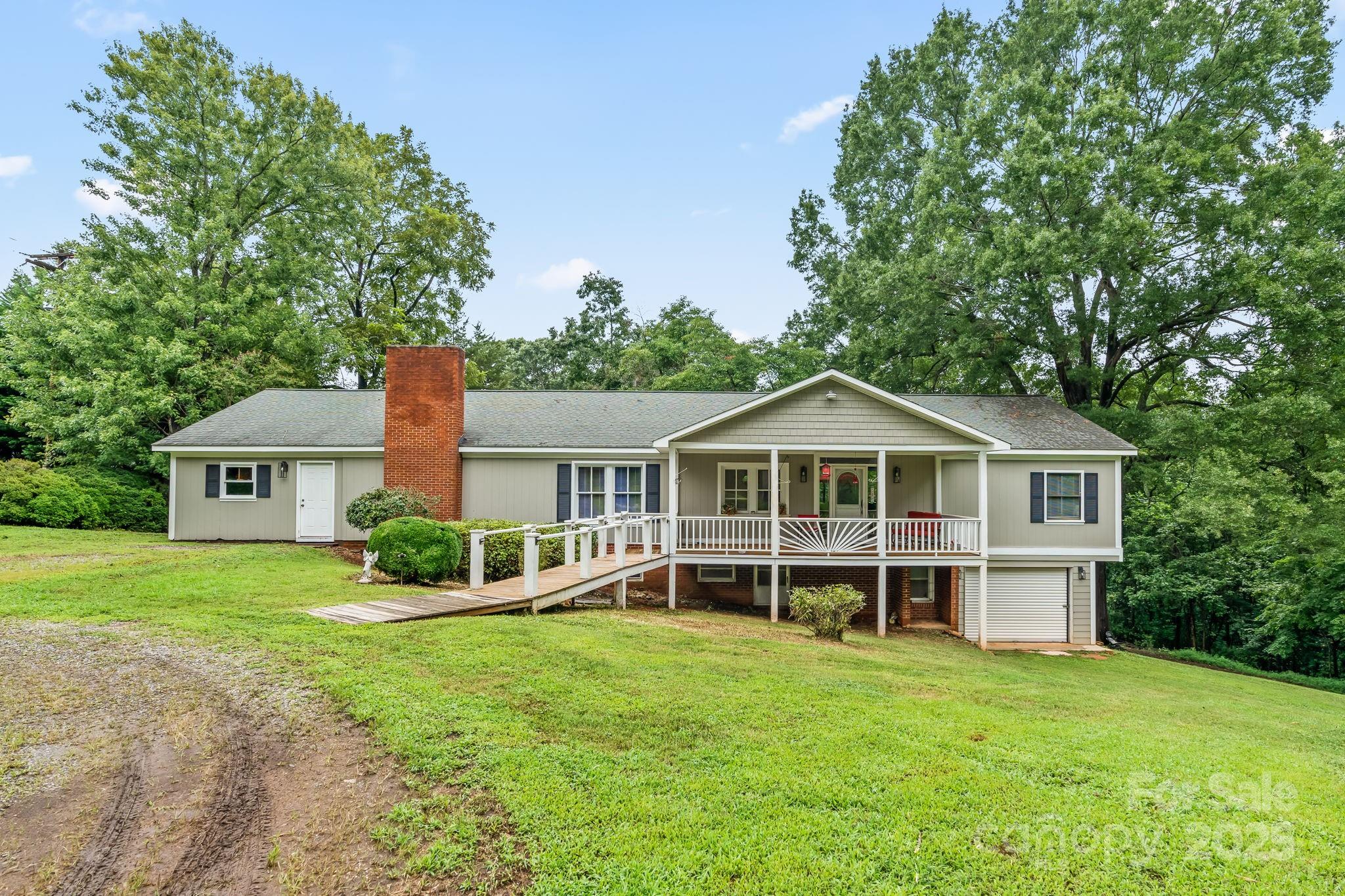 156 Brooks Street — Troutman