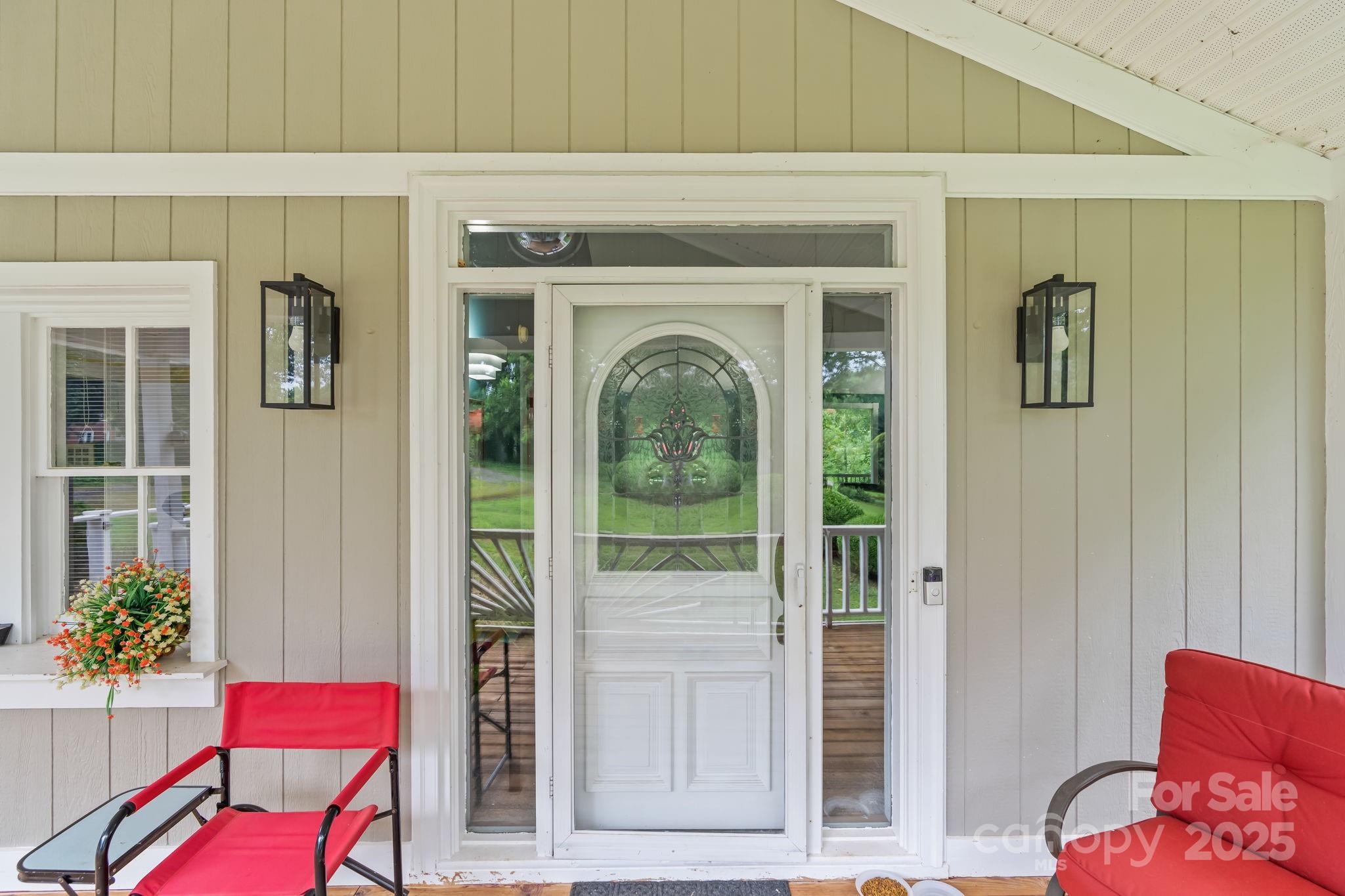 156 Brooks Street — Troutman