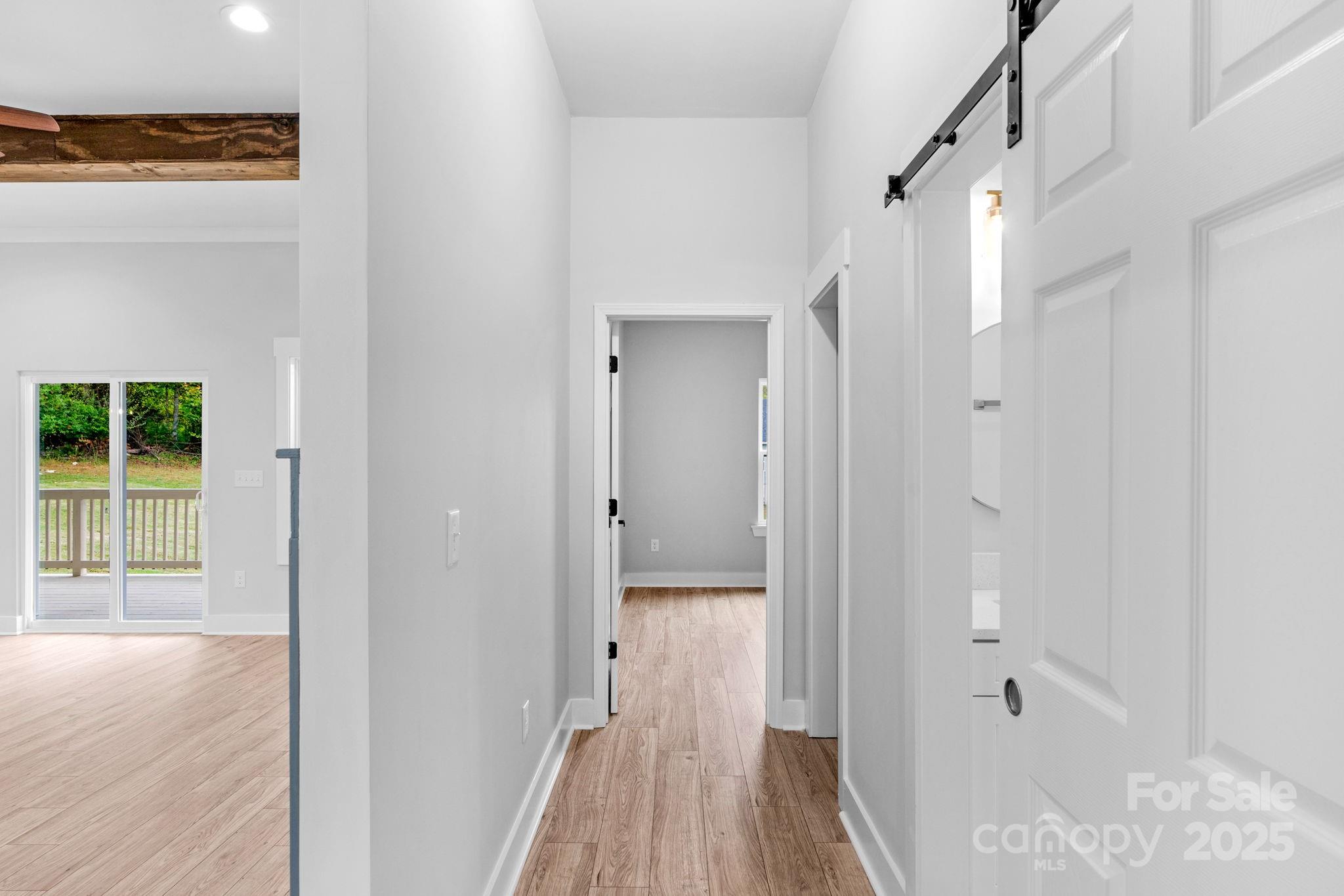 142 Crystal Heights Drive — Hendersonville