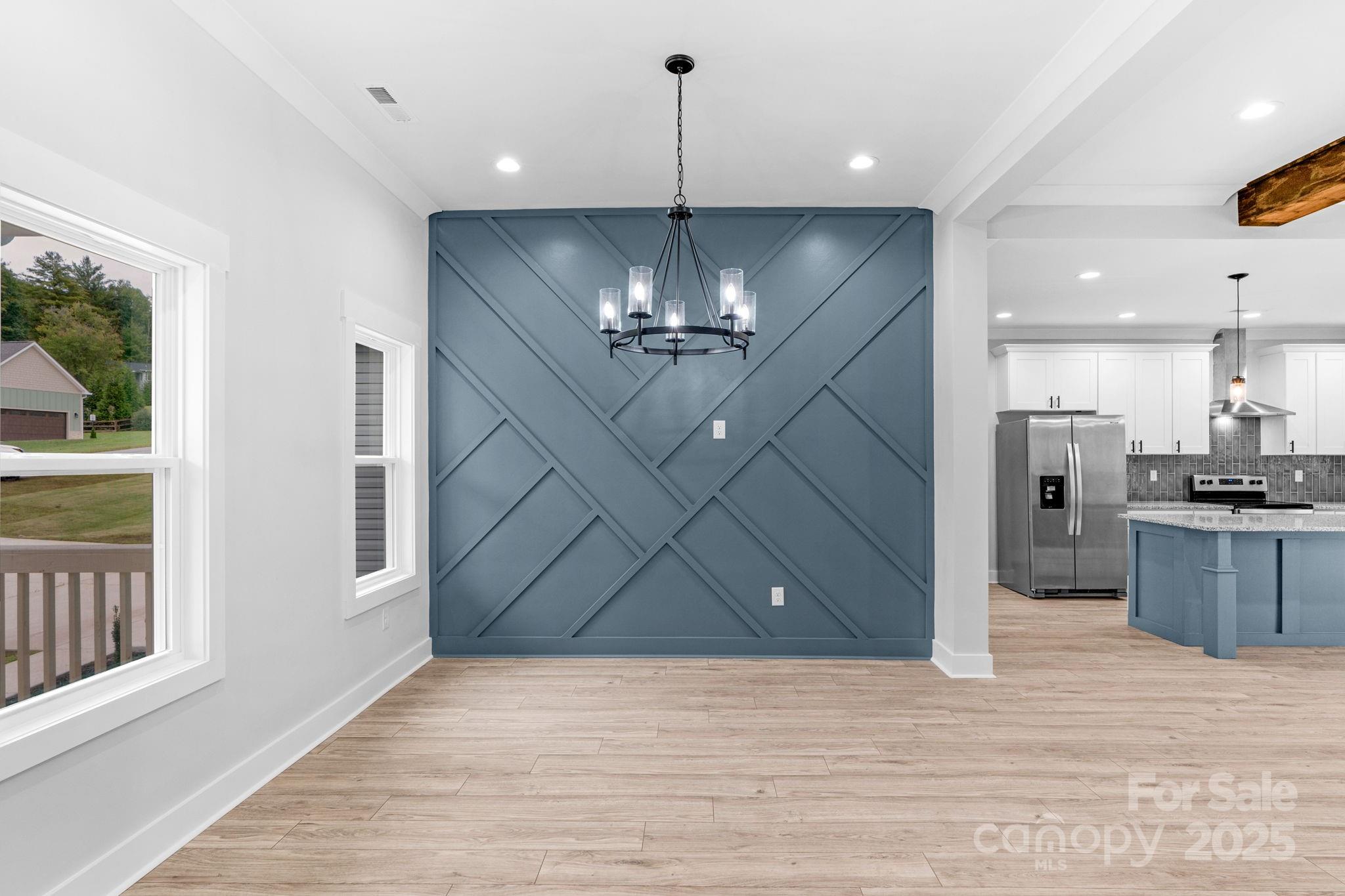 142 Crystal Heights Drive — Hendersonville