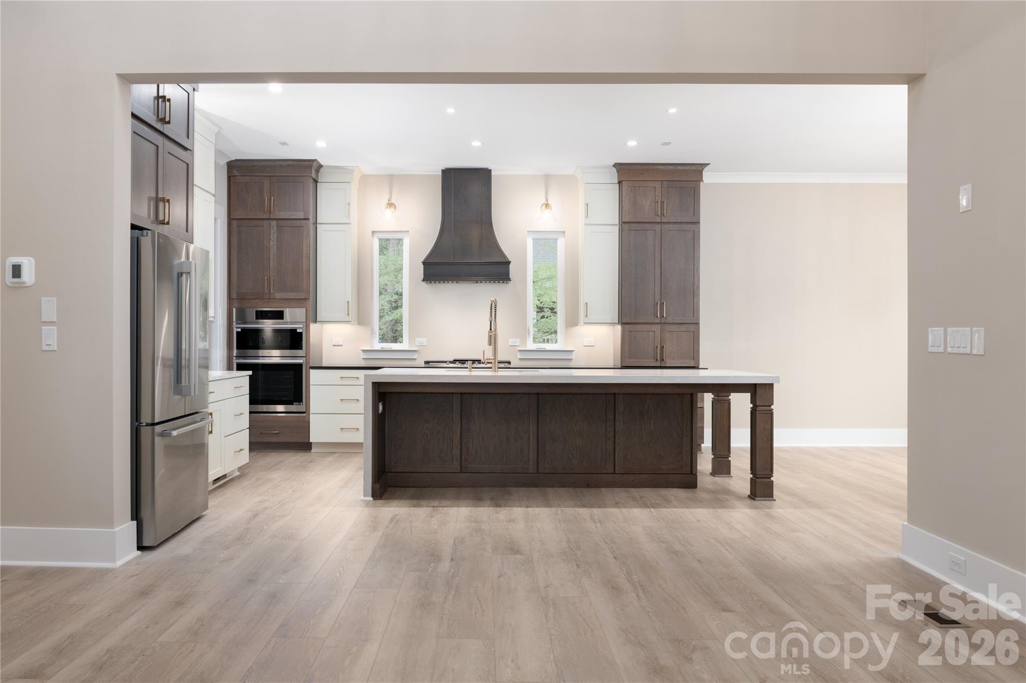 4488 Mirror Lake Drive — Catawba